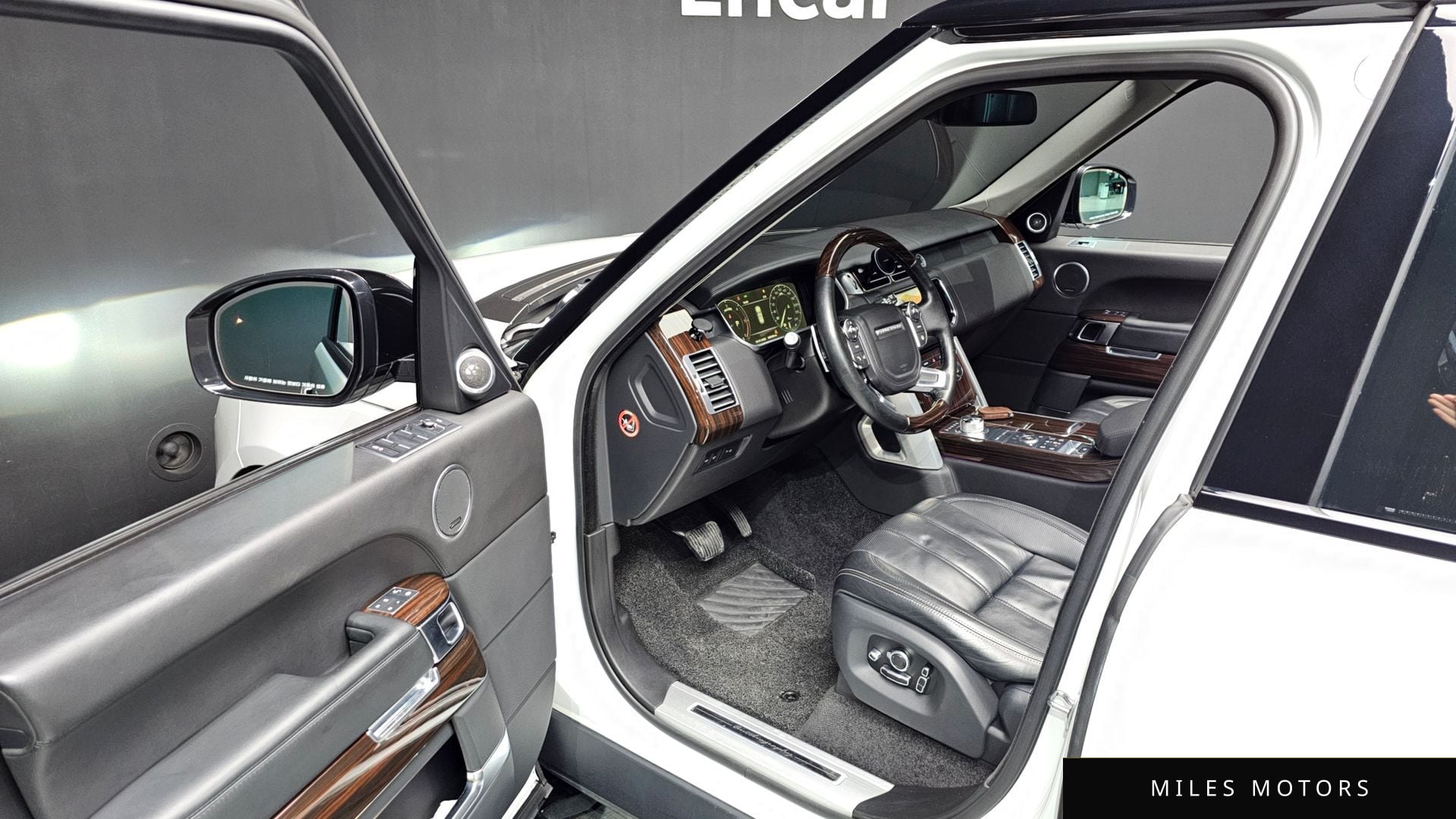 Land Rover Range Rover 2016 — миниатюра 10