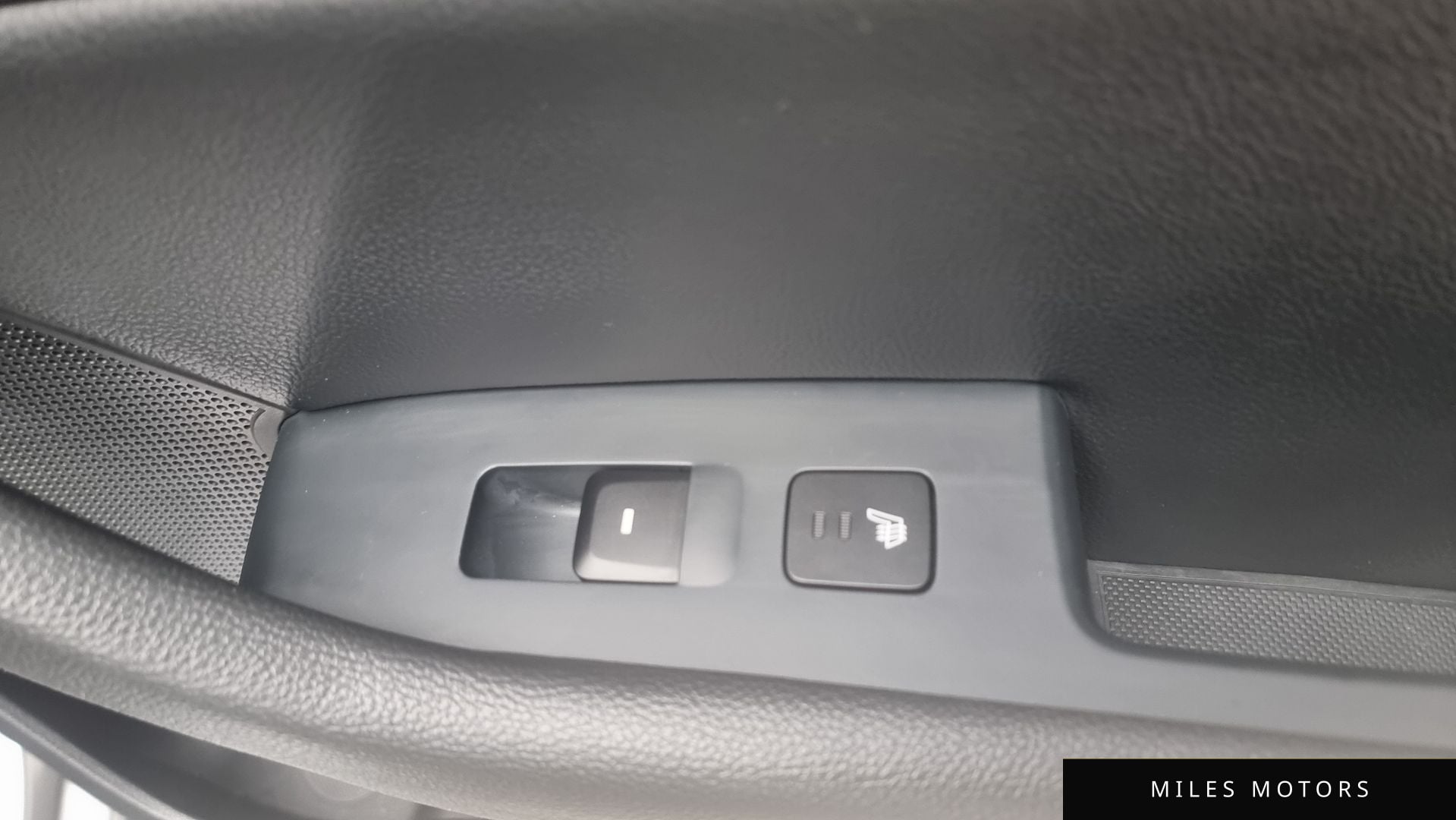Hyundai Sonata 2016 — миниатюра 9