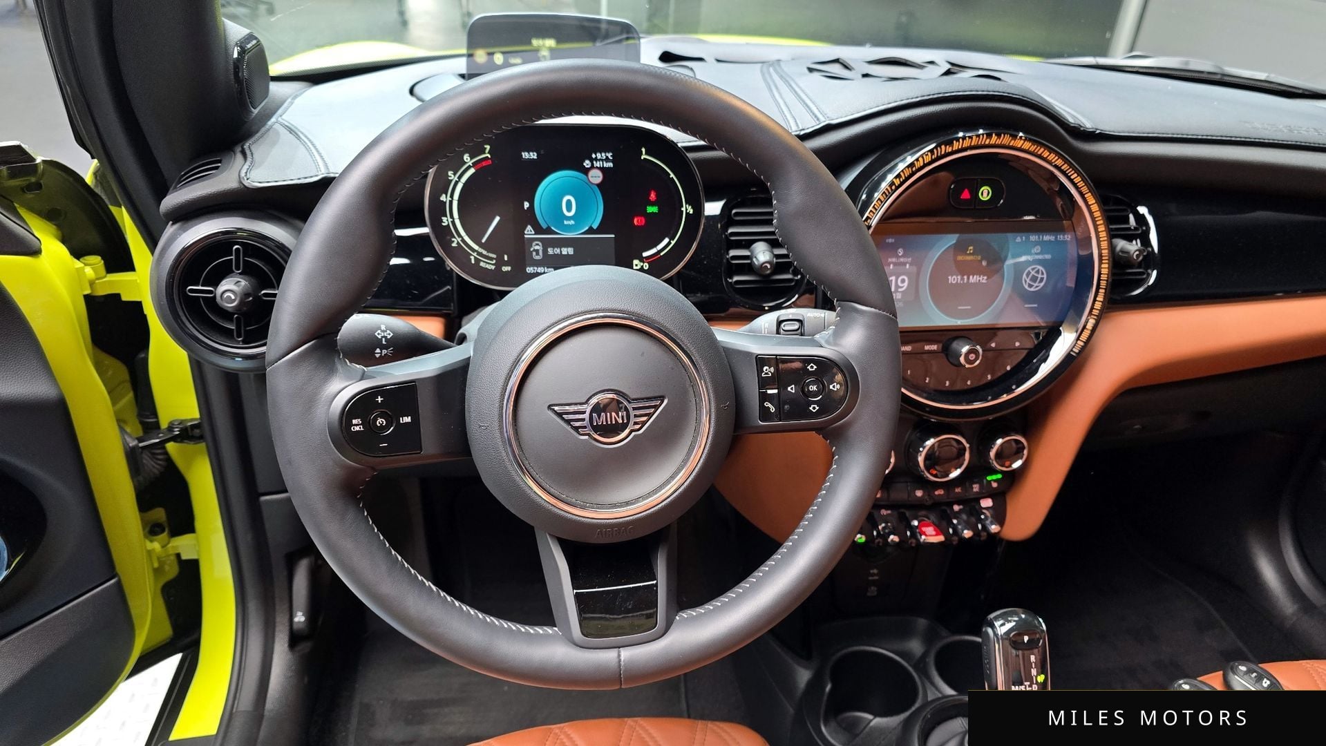 MINI 쿠퍼 S 컨버터블 2024 — миниатюра 13