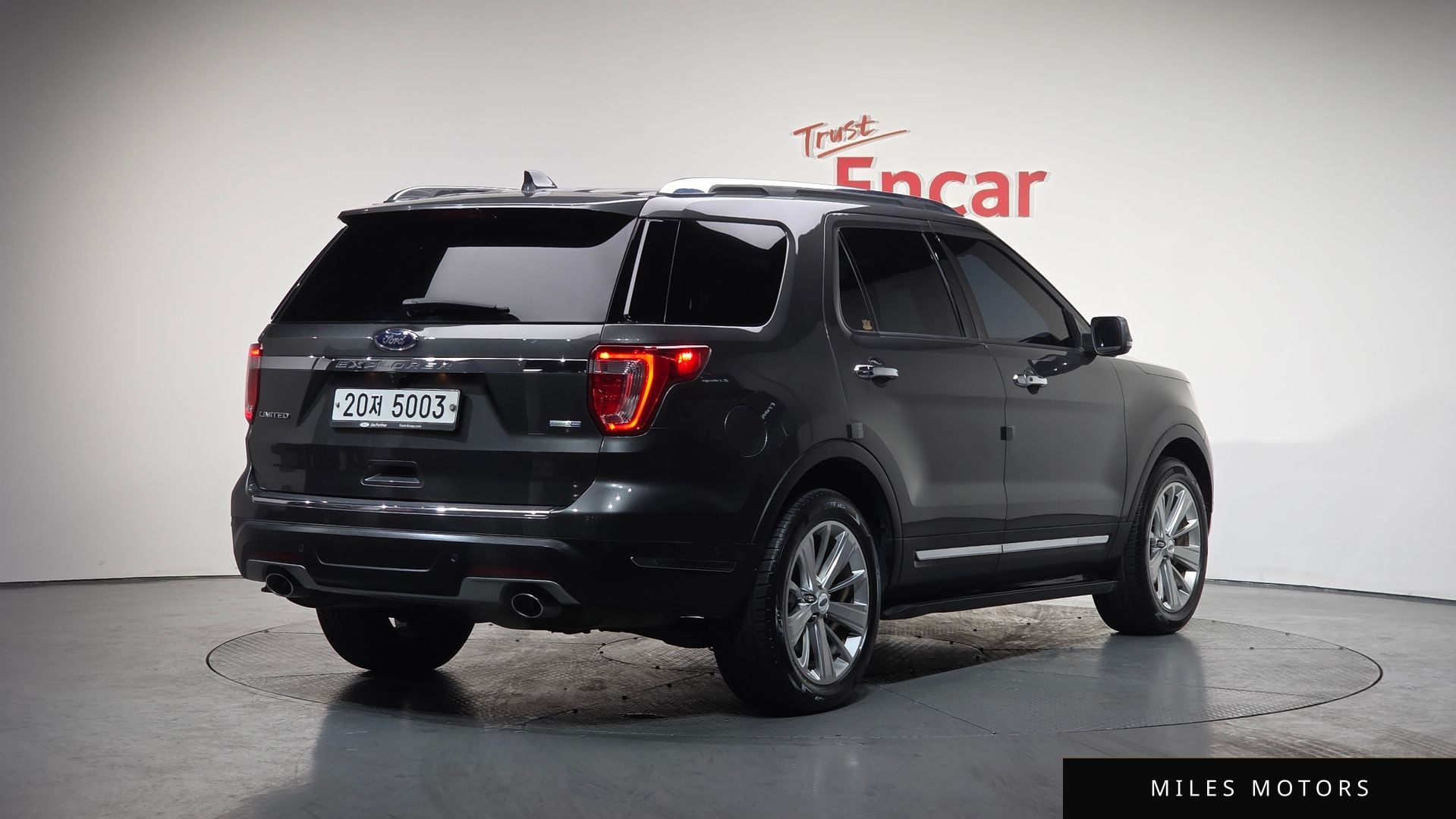 Ford Explorer 2019 — миниатюра 2