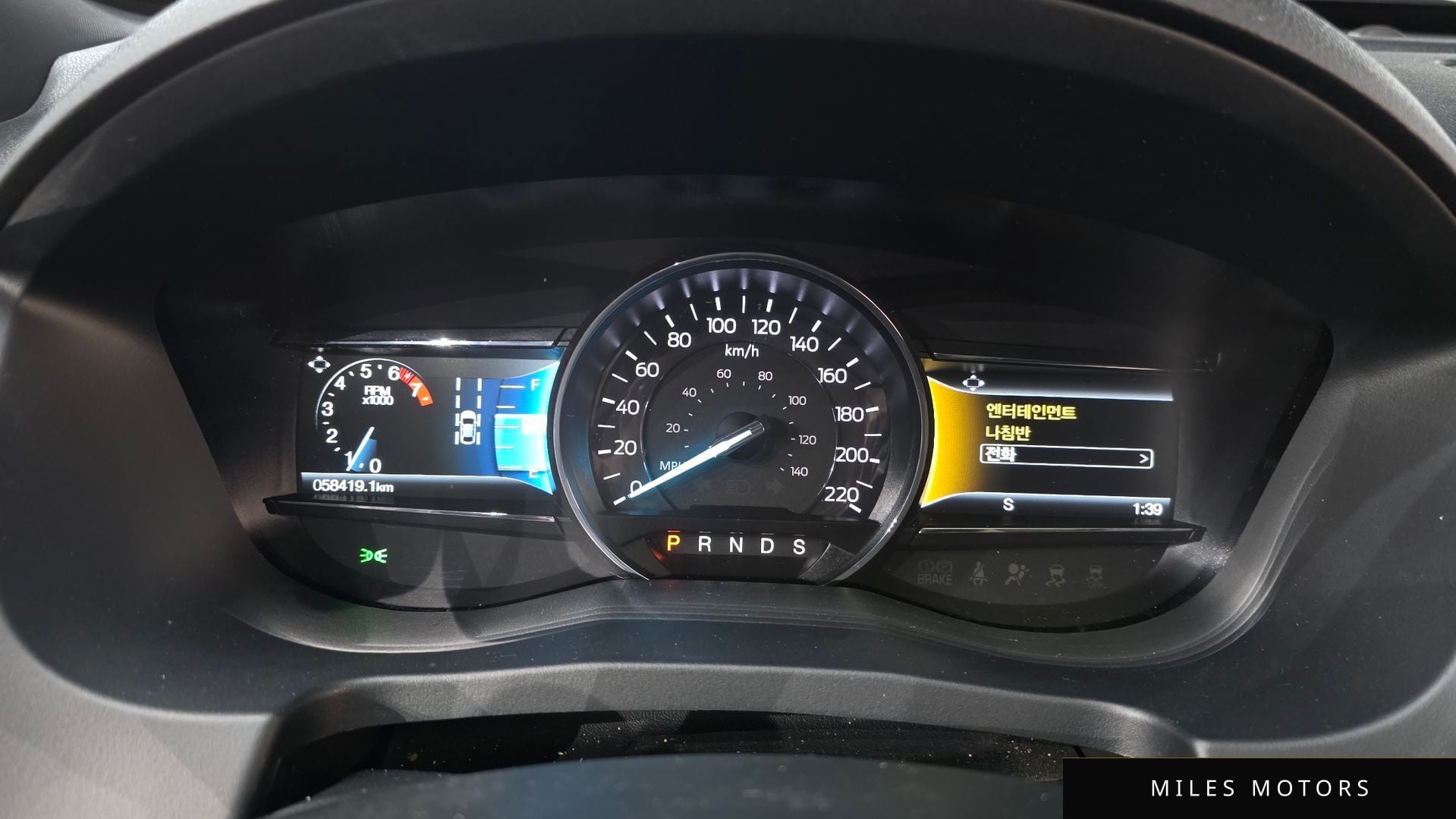 Ford Explorer 2019 — миниатюра 8