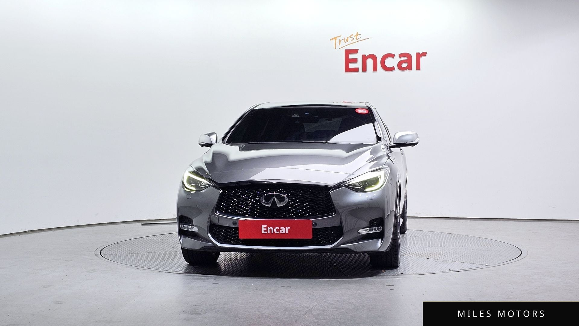 Infiniti Q30 2017 — миниатюра 3