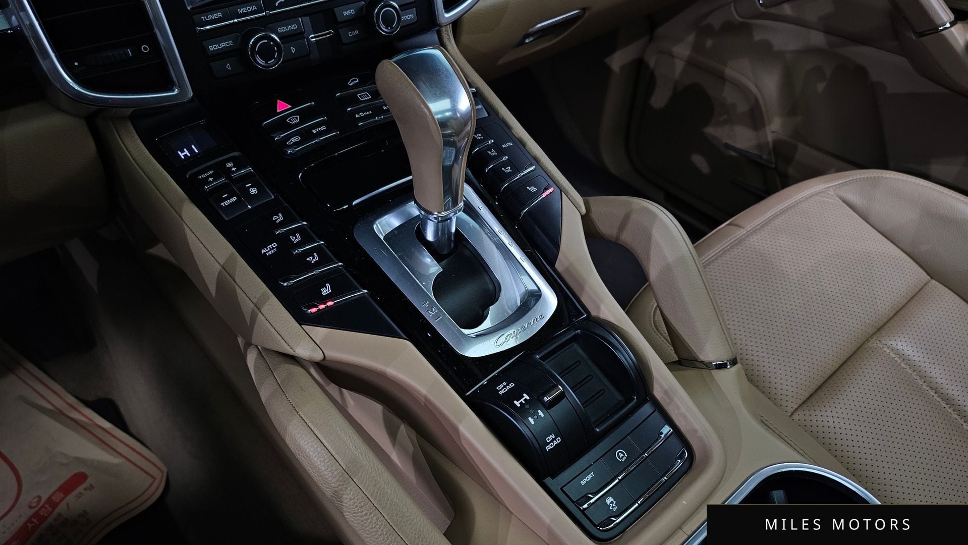 Porsche Cayenne 2016 — миниатюра 9