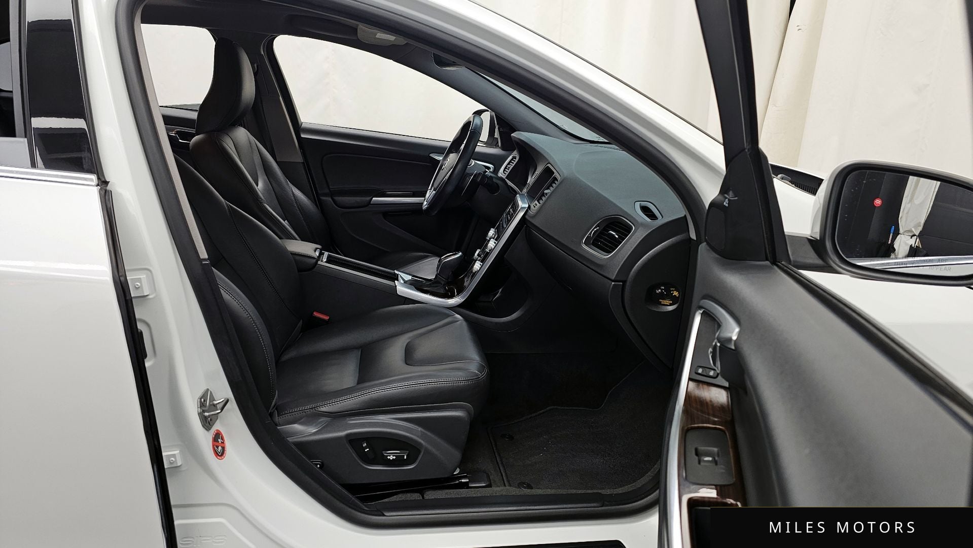 Volvo S60 2017 — миниатюра 11
