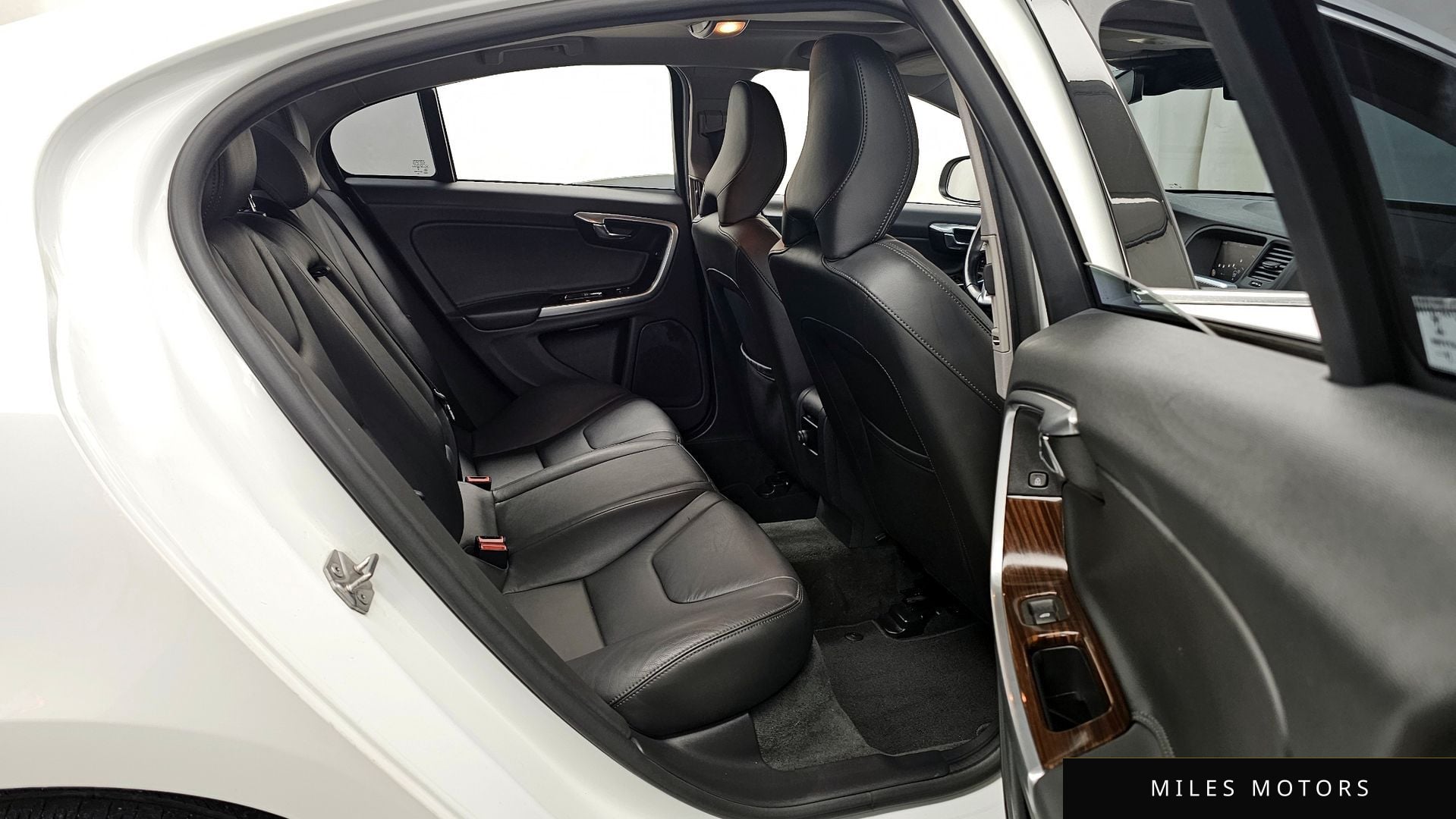Volvo S60 2017 — миниатюра 12