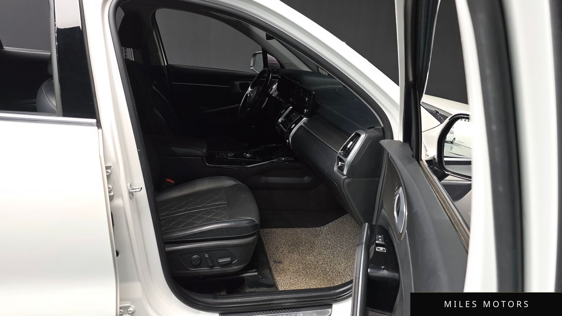 Kia Sorento 2021 — миниатюра 11