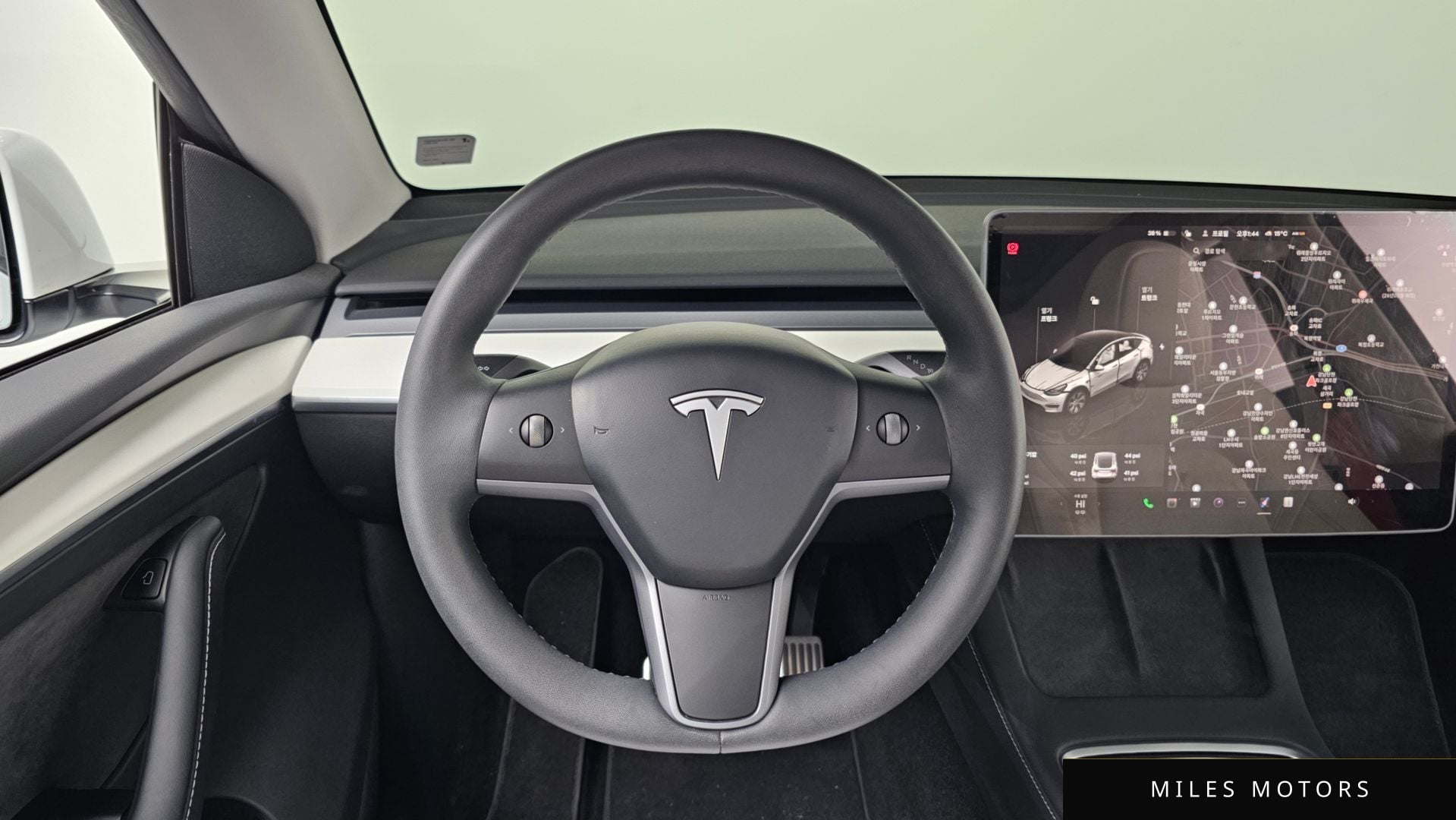 Tesla 모델 Y 2024 — миниатюра 13