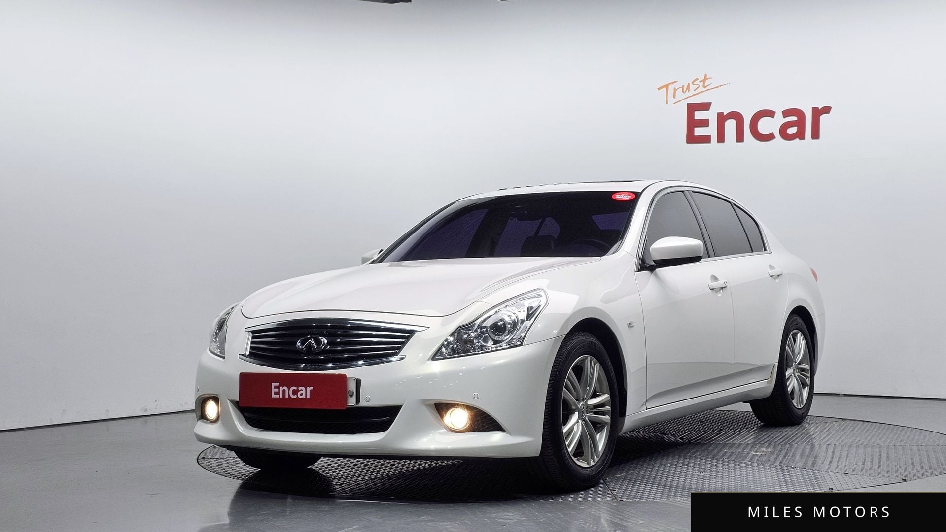 Infiniti G25 2013