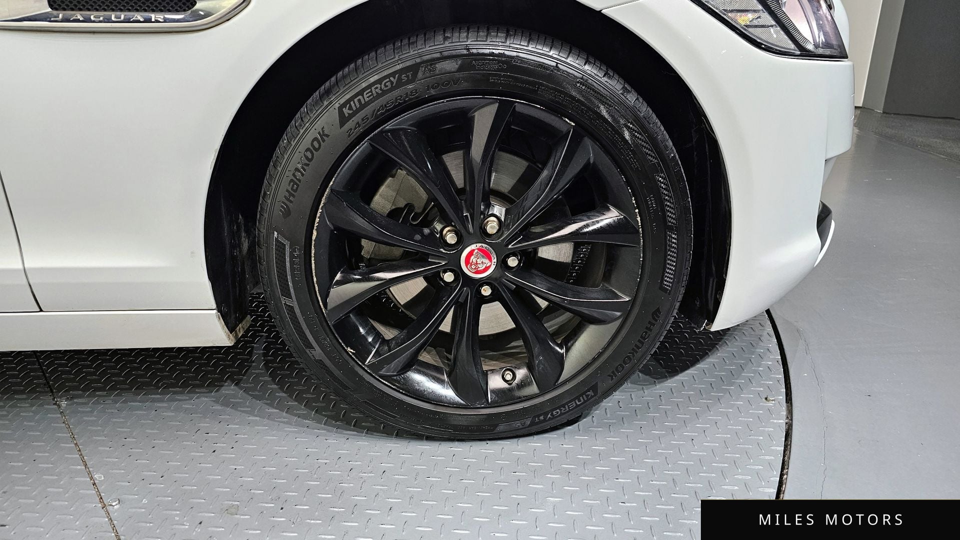Jaguar XF (X260) 2018 — миниатюра 5