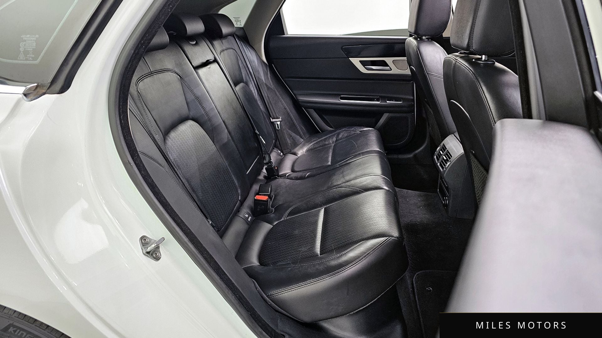 Jaguar XF (X260) 2018 — миниатюра 12