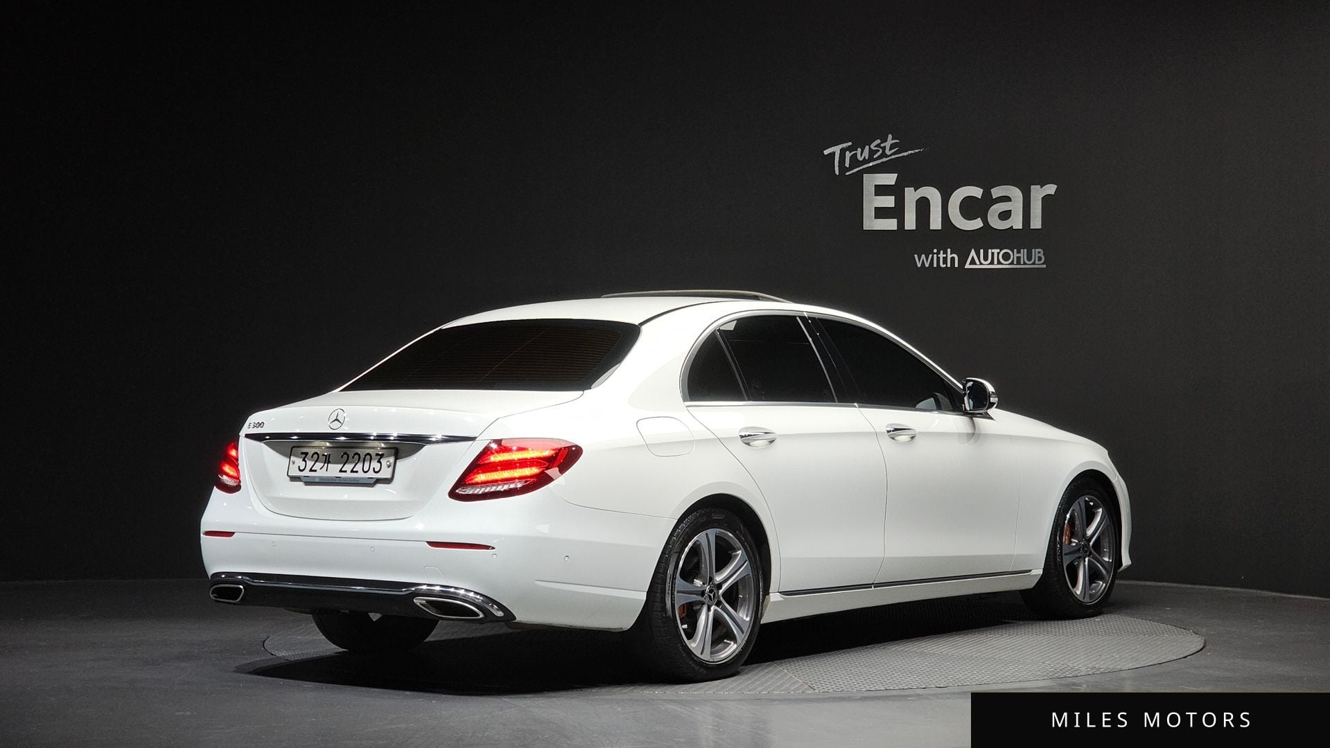 Mercedes-Benz E-Class W213 2019 — миниатюра 2