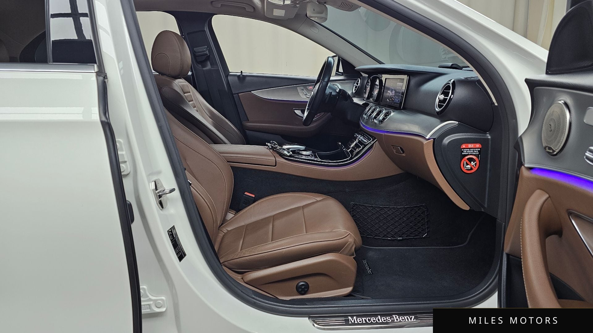 Mercedes-Benz E-Class W213 2019 — миниатюра 11