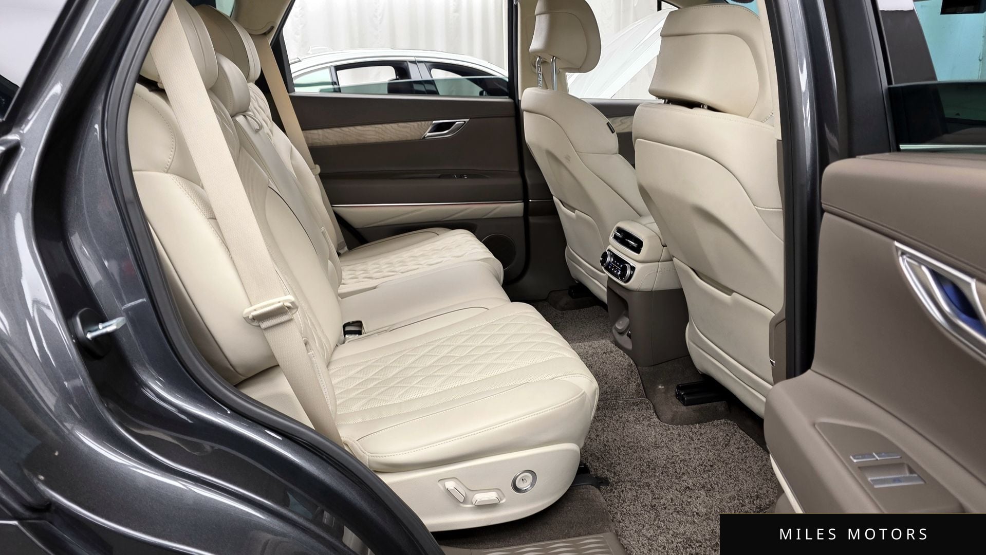 Genesis GV80 2022 — миниатюра 12