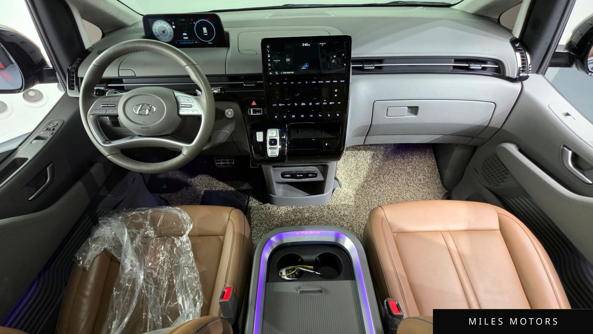 Hyundai Staria 2024 — миниатюра 7