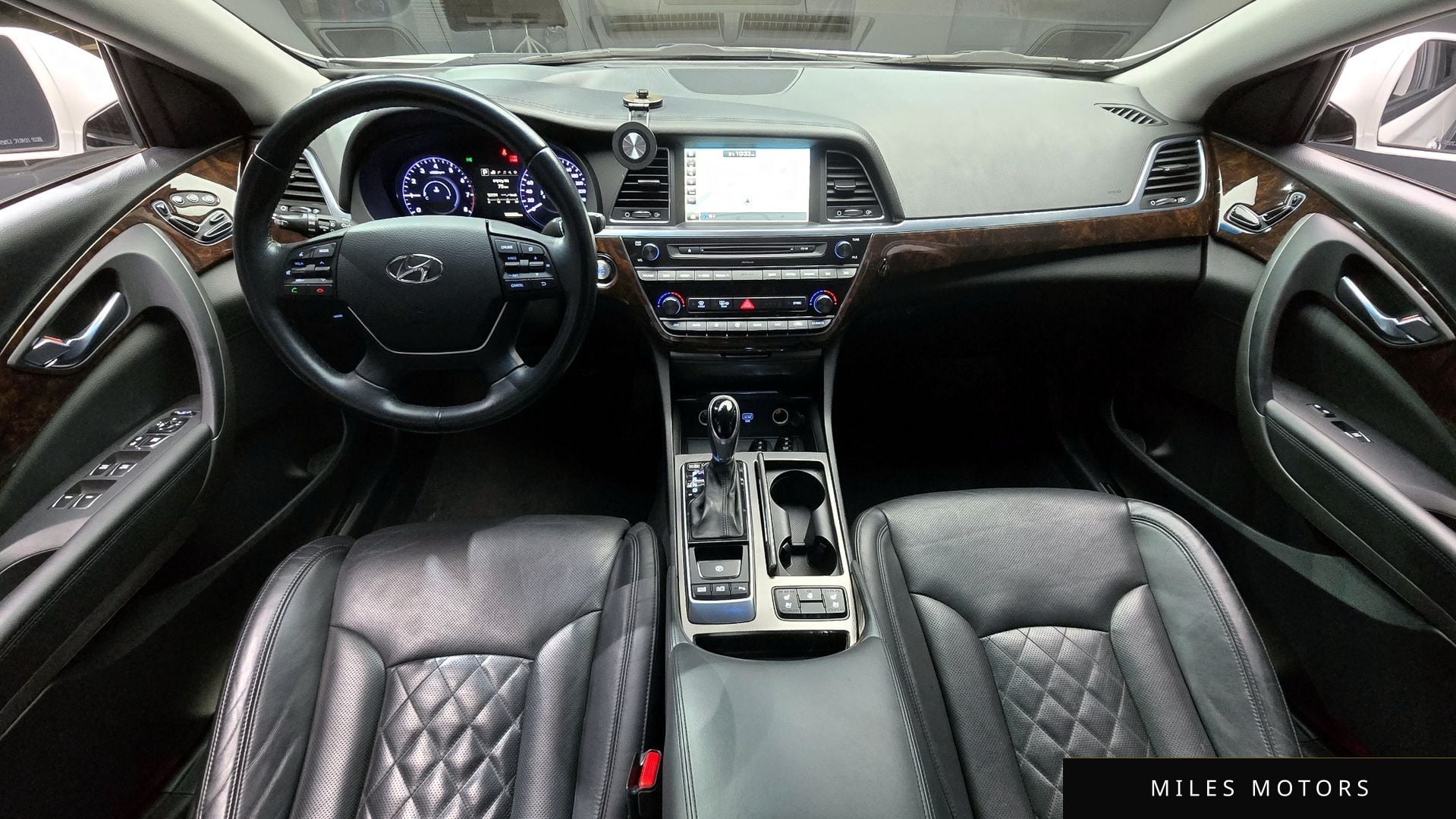 Hyundai Aslan 2016 — миниатюра 7