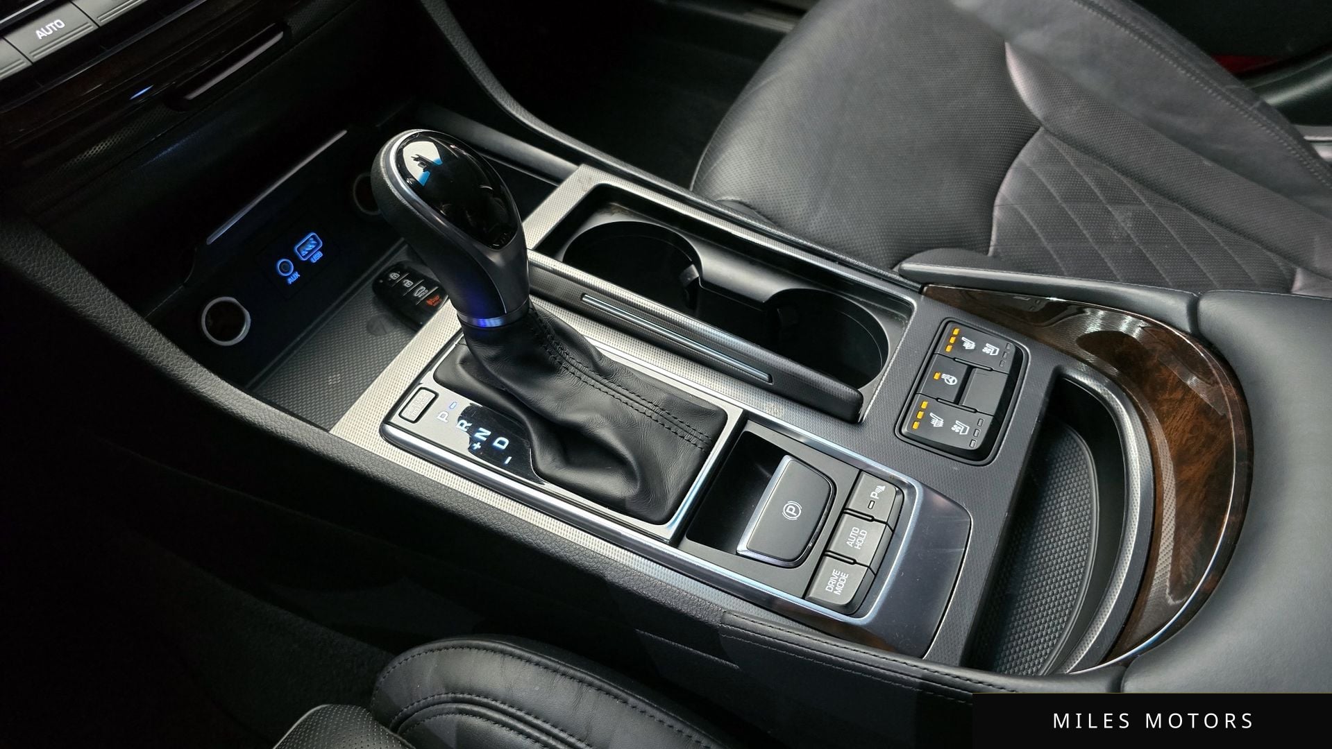 Hyundai Aslan 2016 — миниатюра 9