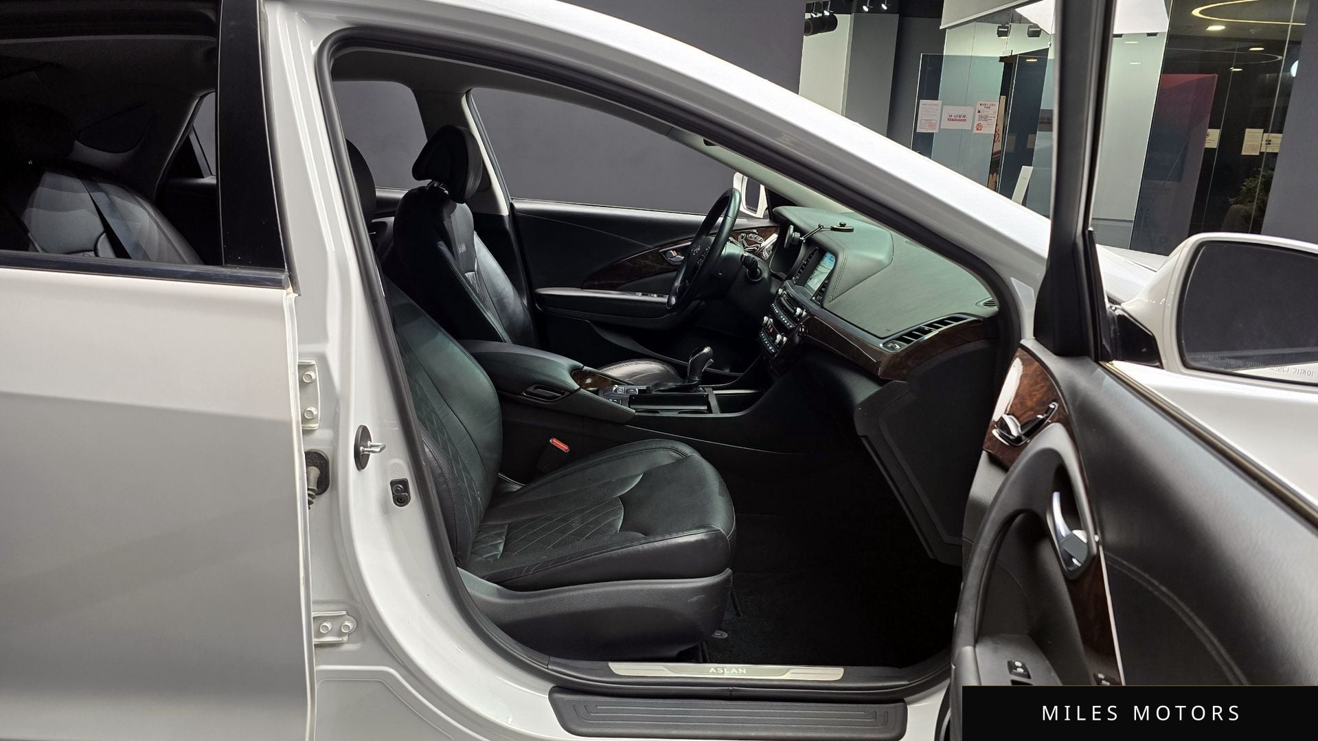 Hyundai Aslan 2016 — миниатюра 10