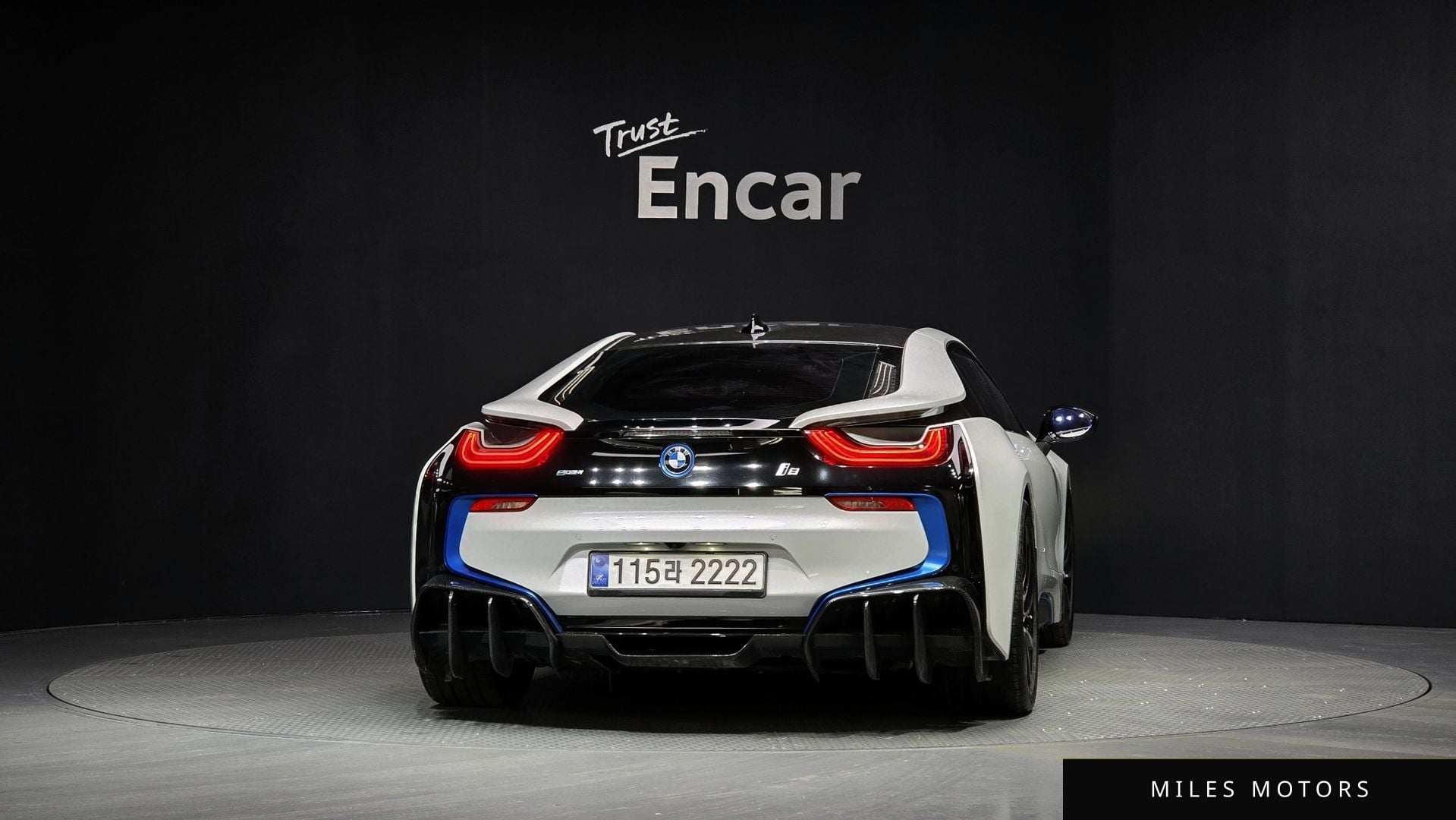 BMW i8 2016 — миниатюра 4