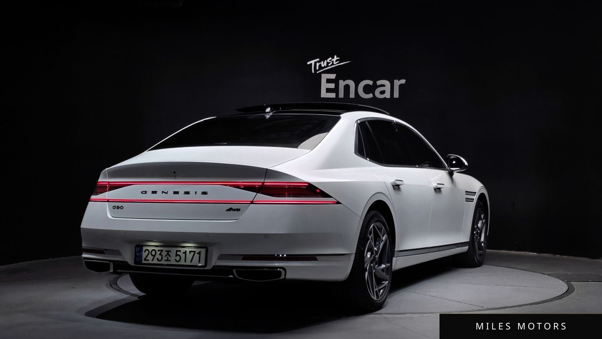 Genesis G90 (RS4) 2023 — миниатюра 2