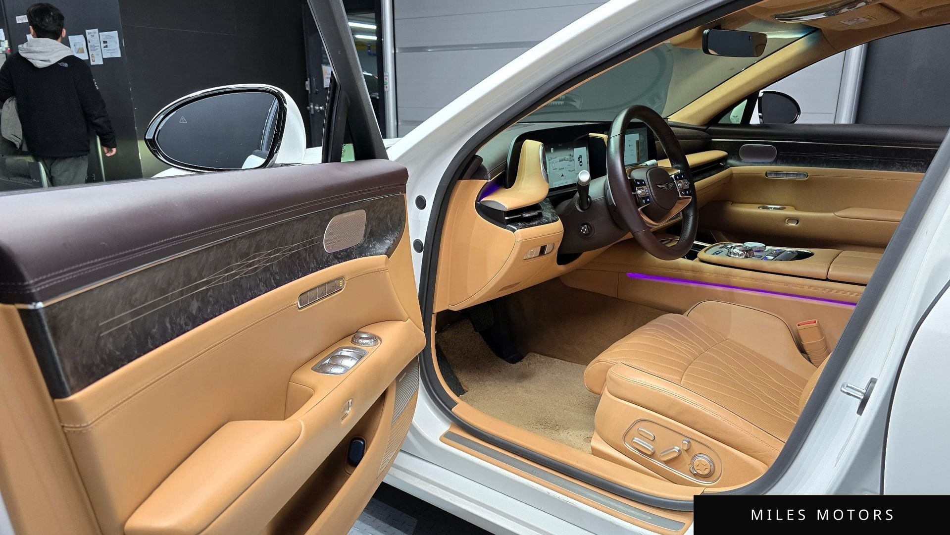 Genesis G90 (RS4) 2023 — миниатюра 11