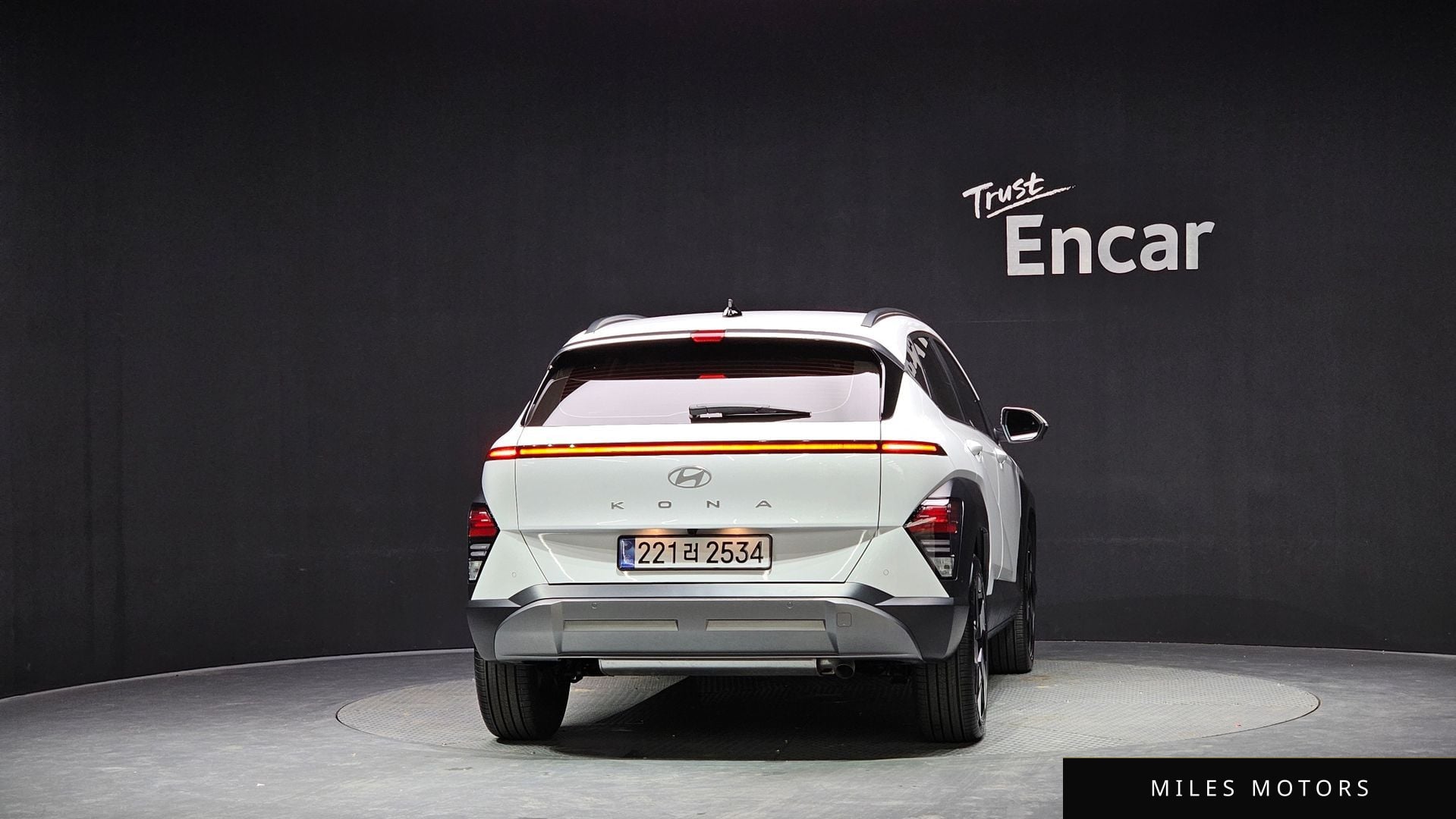 Hyundai Kona 2025 — миниатюра 4