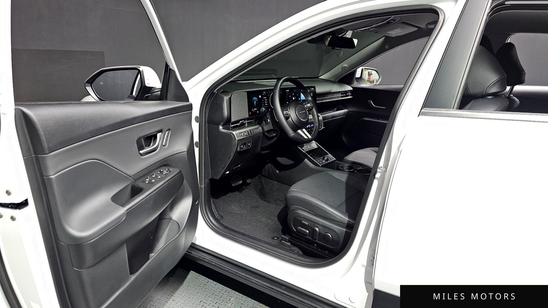 Hyundai Kona 2025 — миниатюра 10