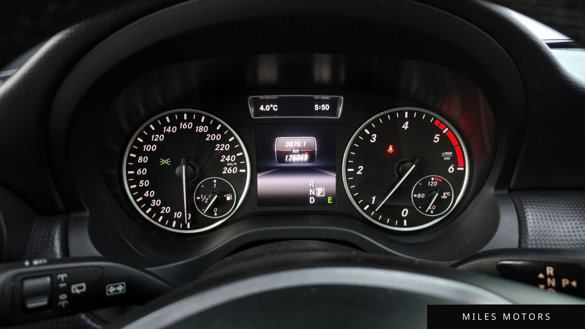 Mercedes-Benz A-Class W176 2015 — миниатюра 8