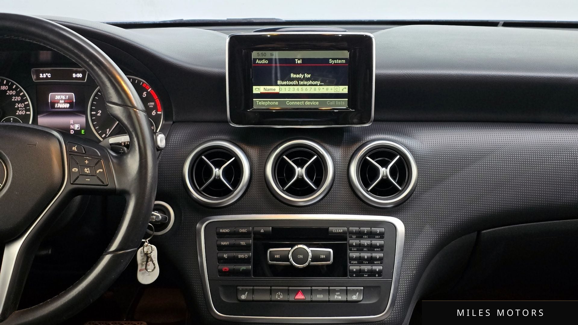 Mercedes-Benz A-Class W176 2015 — миниатюра 14