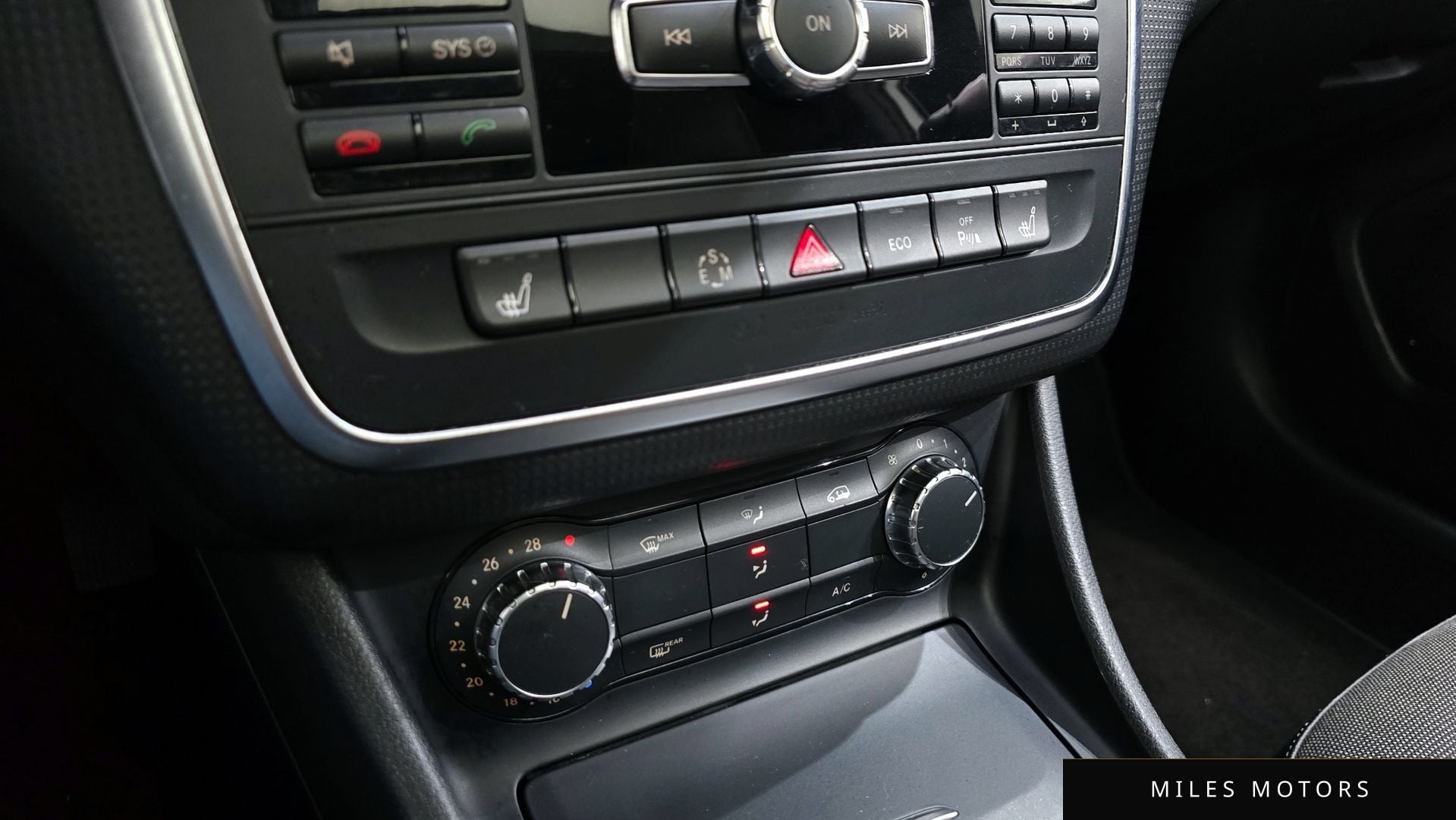 Mercedes-Benz A-Class W176 2015 — миниатюра 16