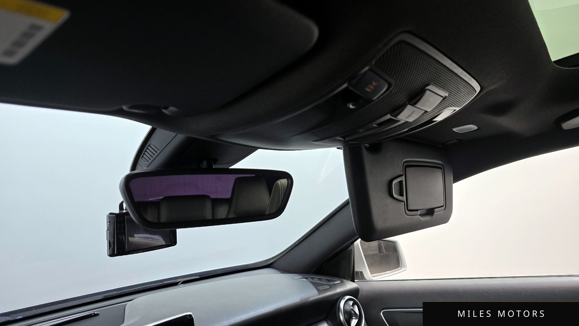 Mercedes-Benz A-Class W176 2015 — миниатюра 18