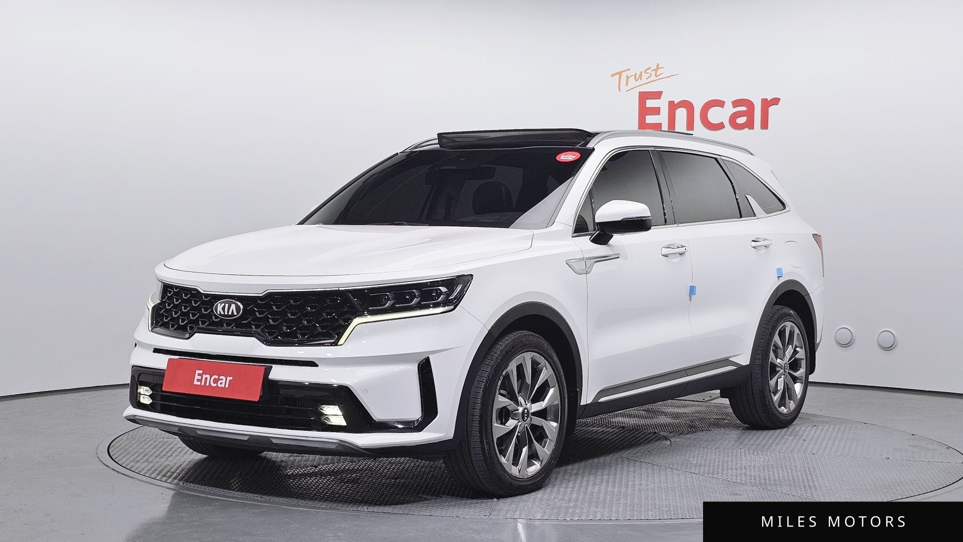 Kia Sorento 2021 — фото 1 из 12