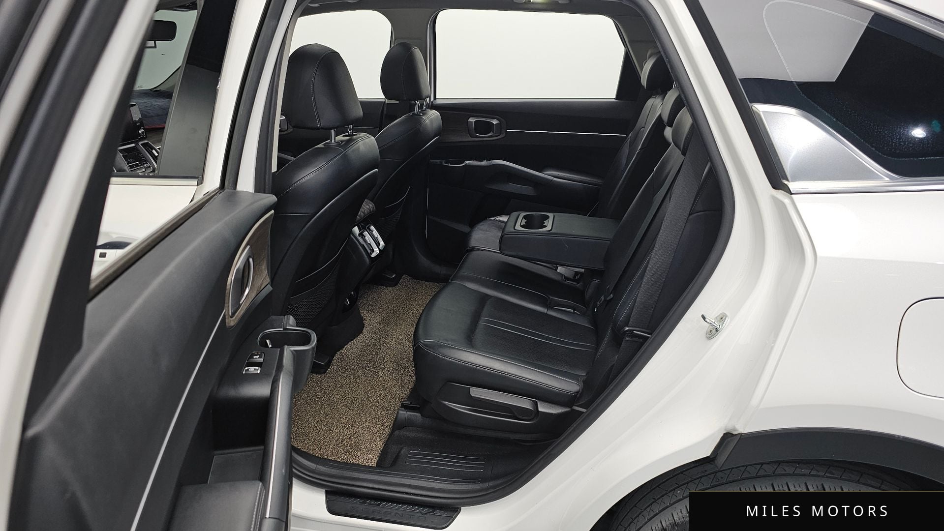 Kia Sorento 2021 — миниатюра 11