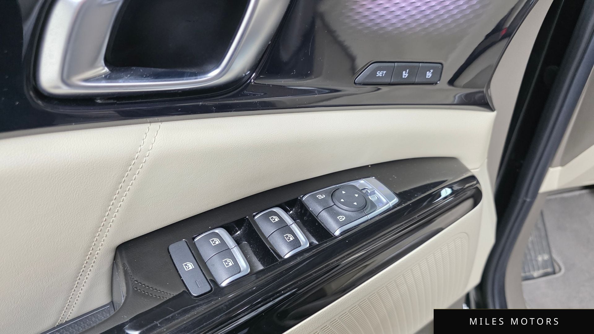 Kia Carnival 2021 — миниатюра 12