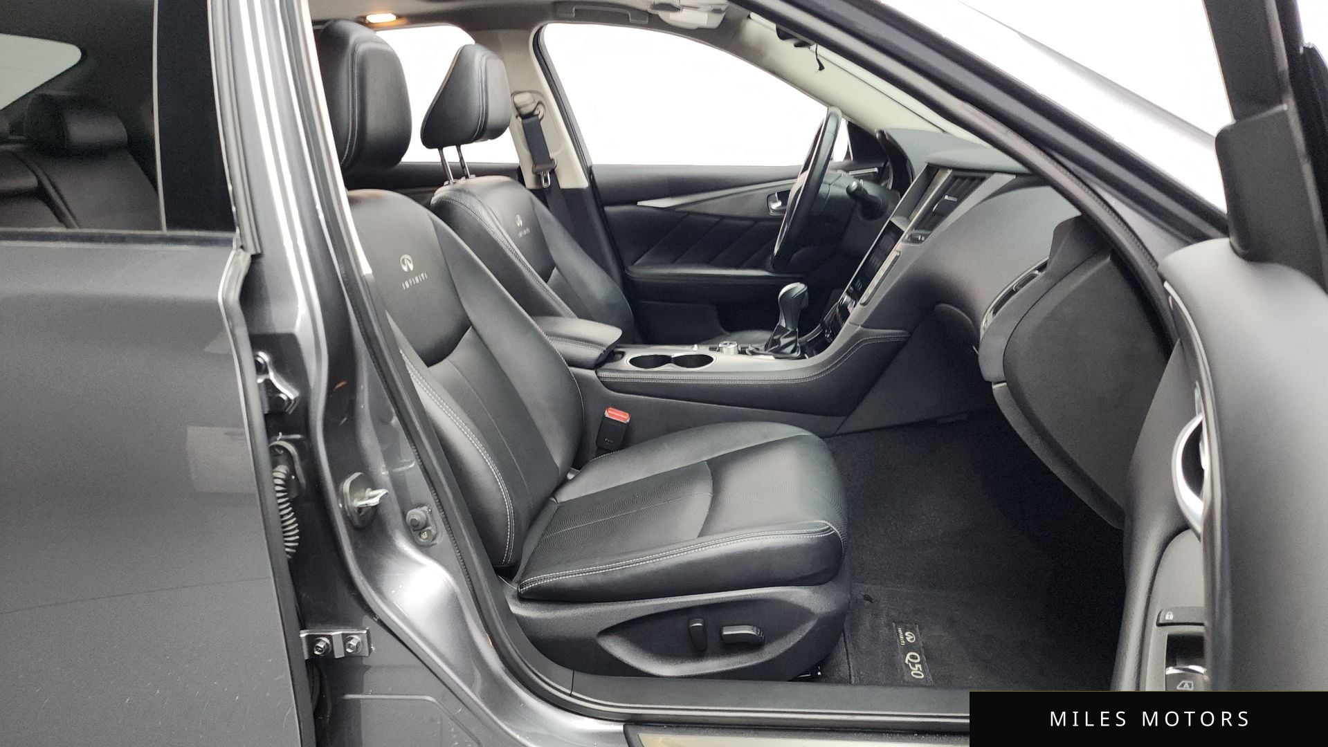 Infiniti Q50 2015 — миниатюра 11