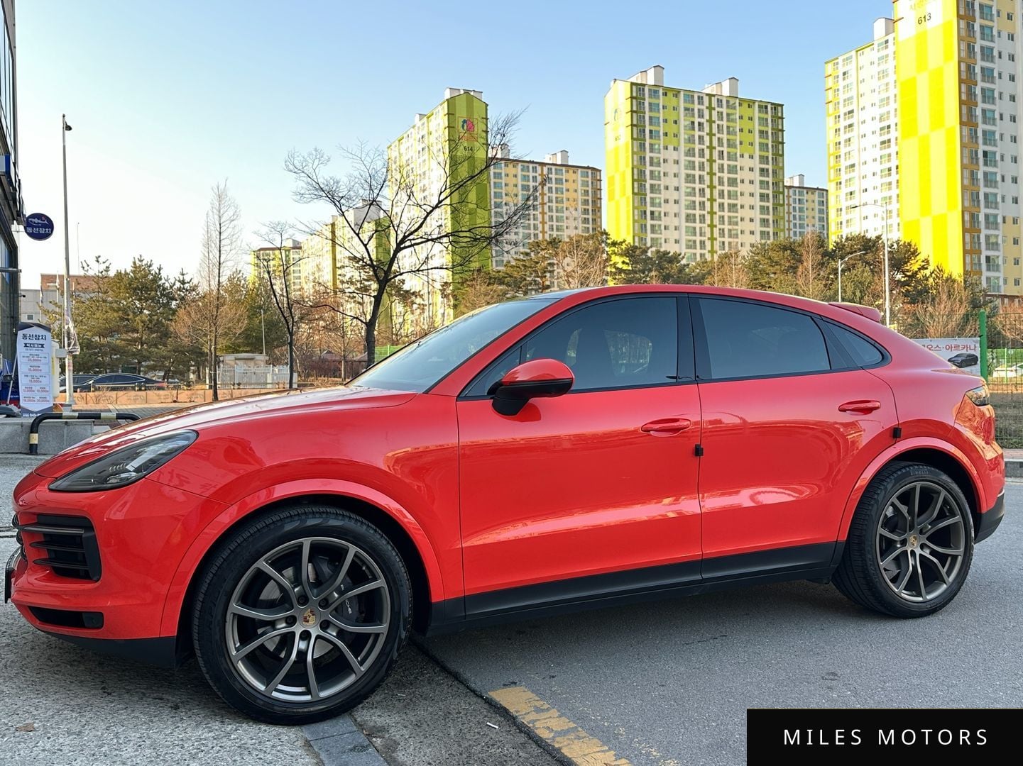 Porsche Cayenne 2020 — фото 1 из 12