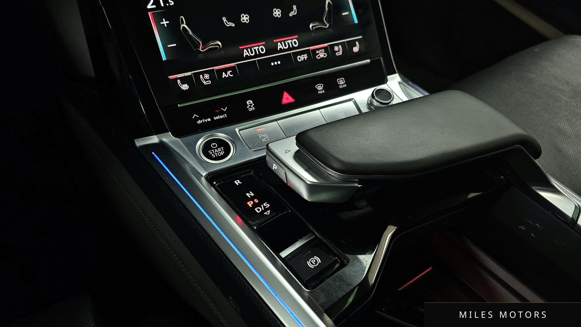 Audi e-tron 2022 — миниатюра 9