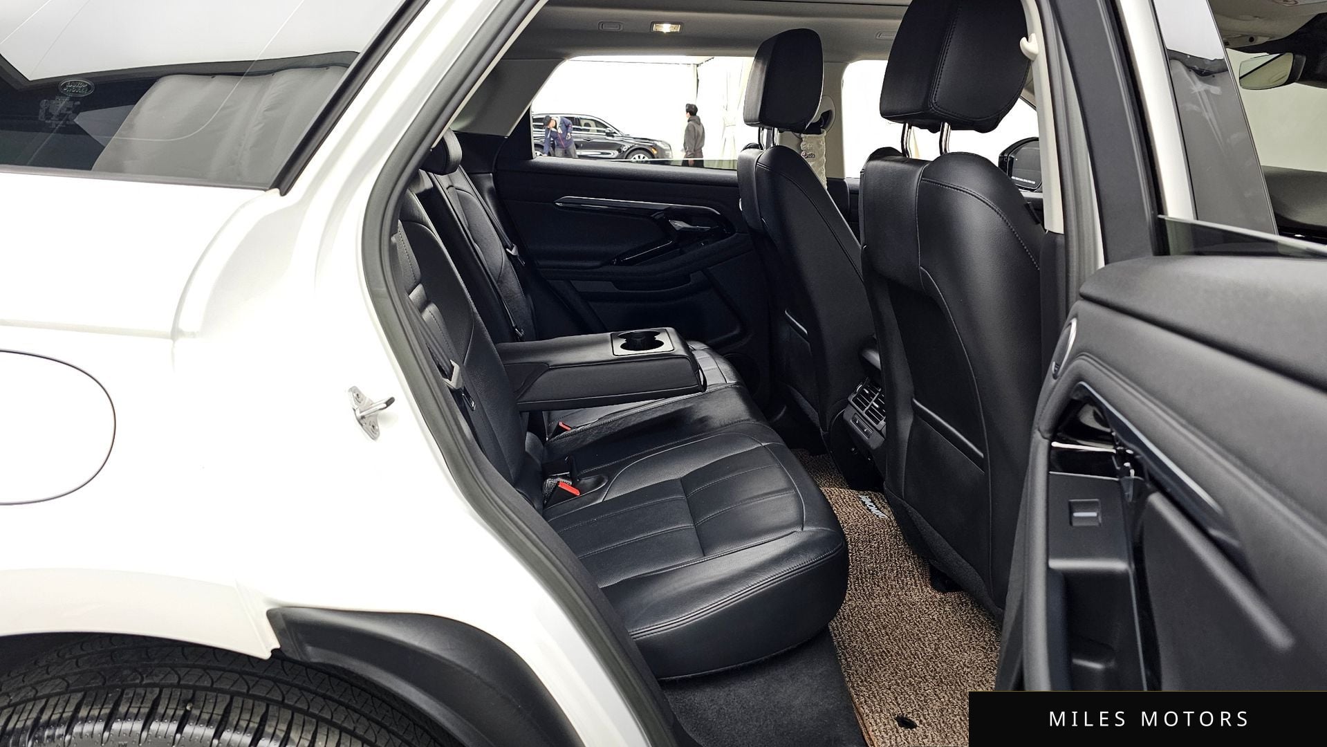 Land Rover Range Rover Evoque 2023 — миниатюра 12
