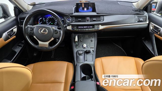 Лексус CT200h 2015 — миниатюра 7