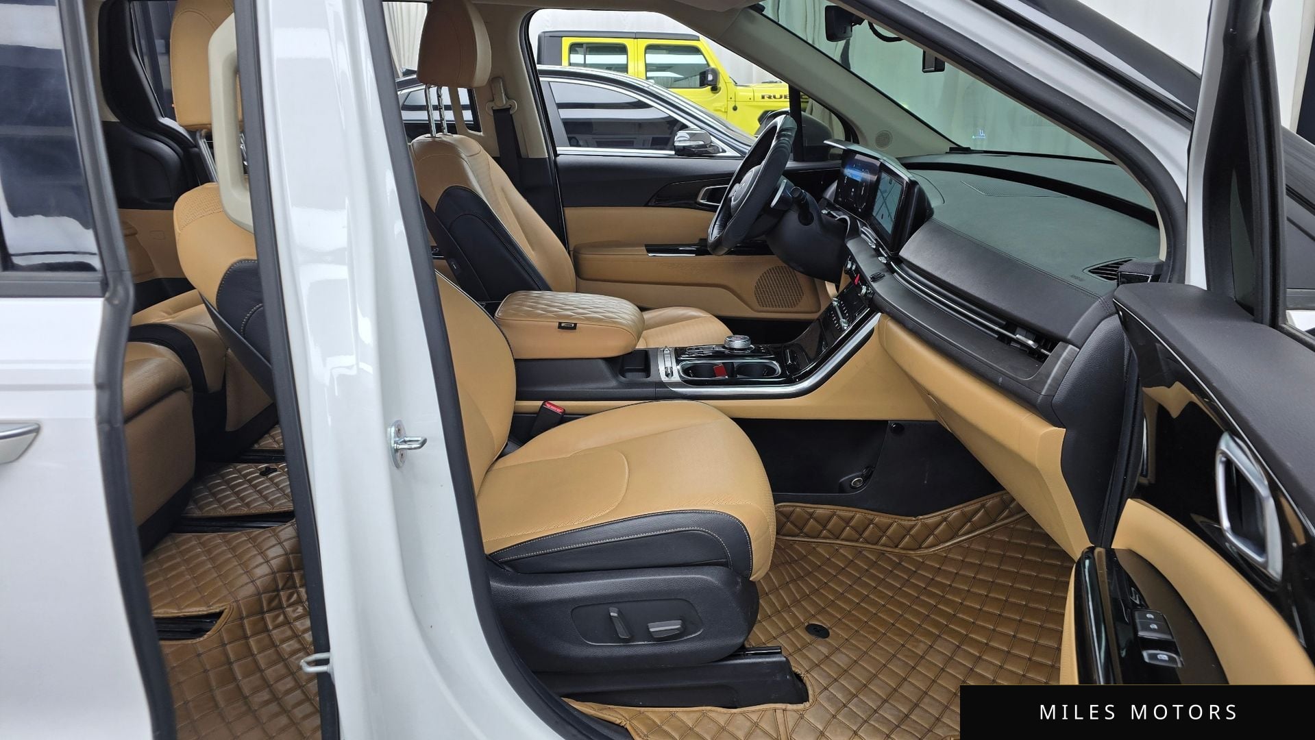 Kia Carnival 2022 — миниатюра 11