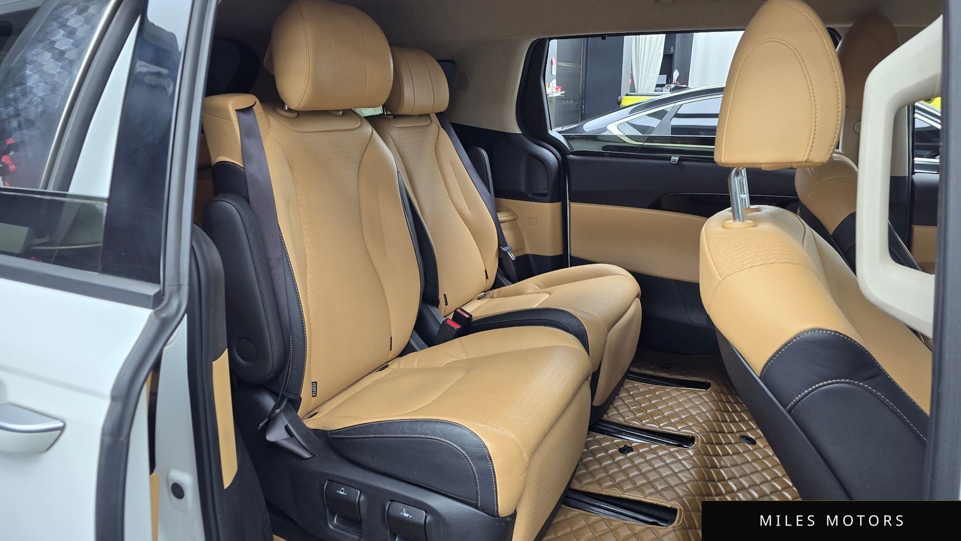 Kia Carnival 2022 — миниатюра 12