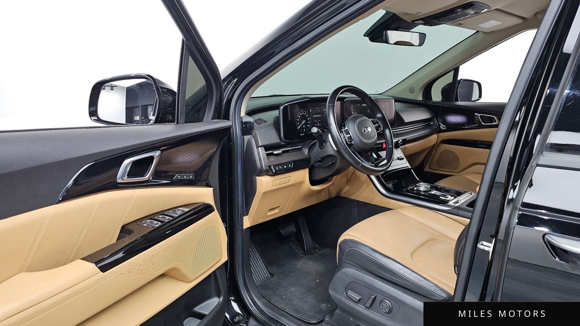 Kia Carnival 2021 — миниатюра 10
