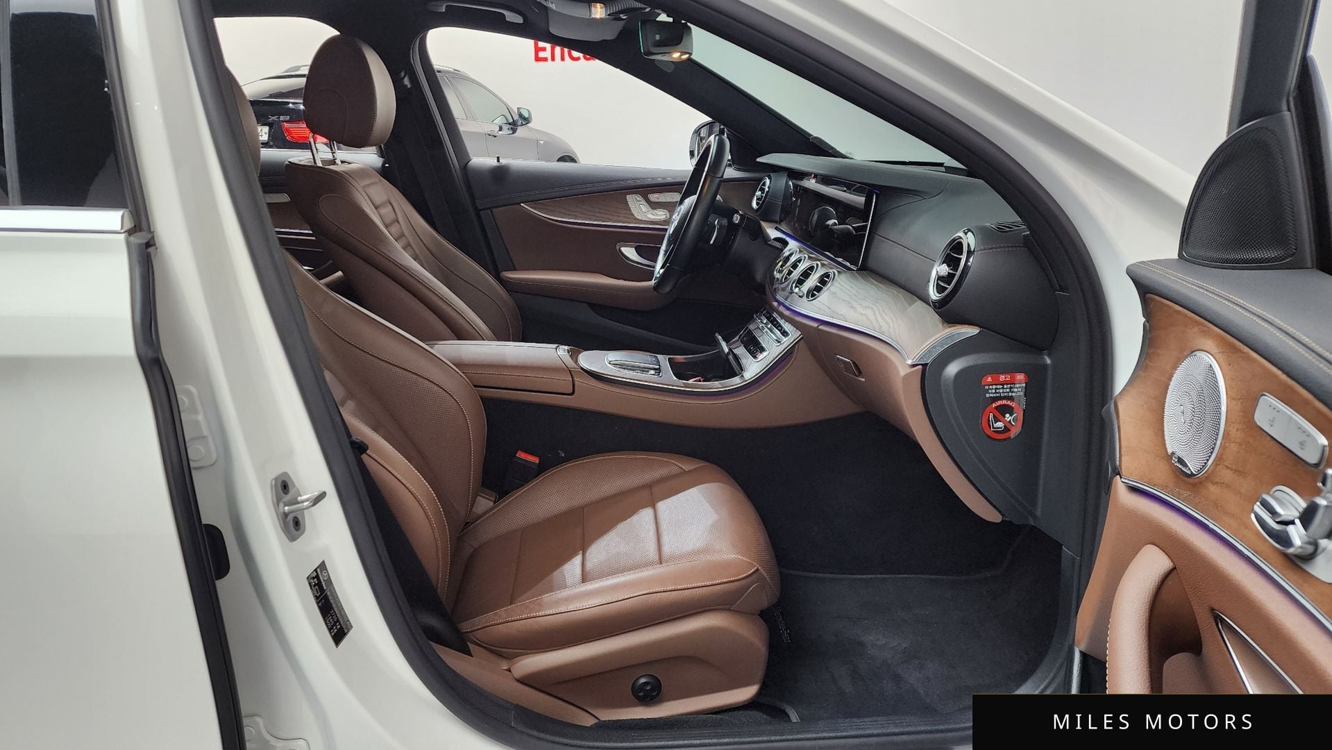 Mercedes-Benz E-Class W213 2021 — миниатюра 11
