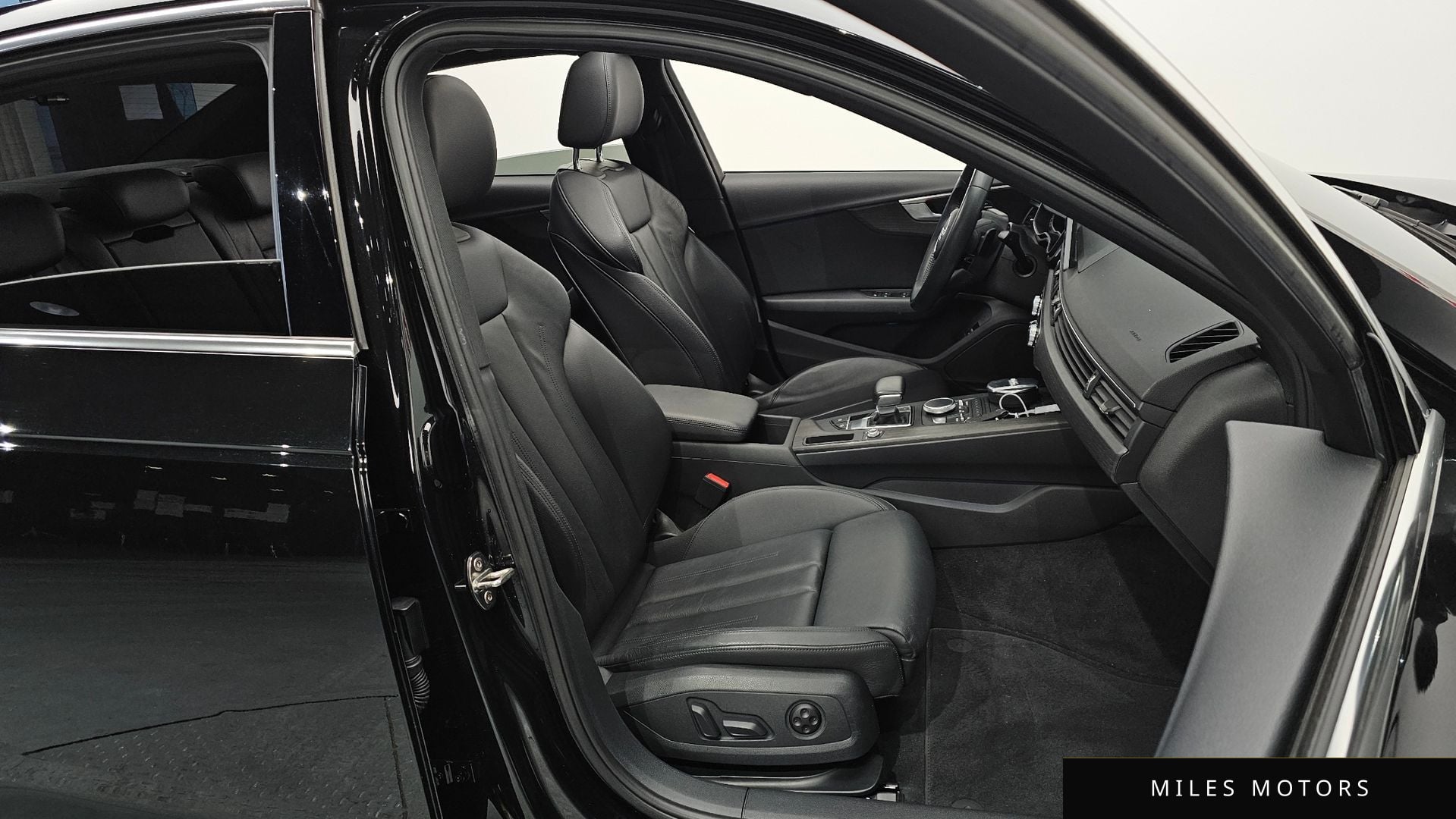 Audi A4 (B9) 2019 — миниатюра 10