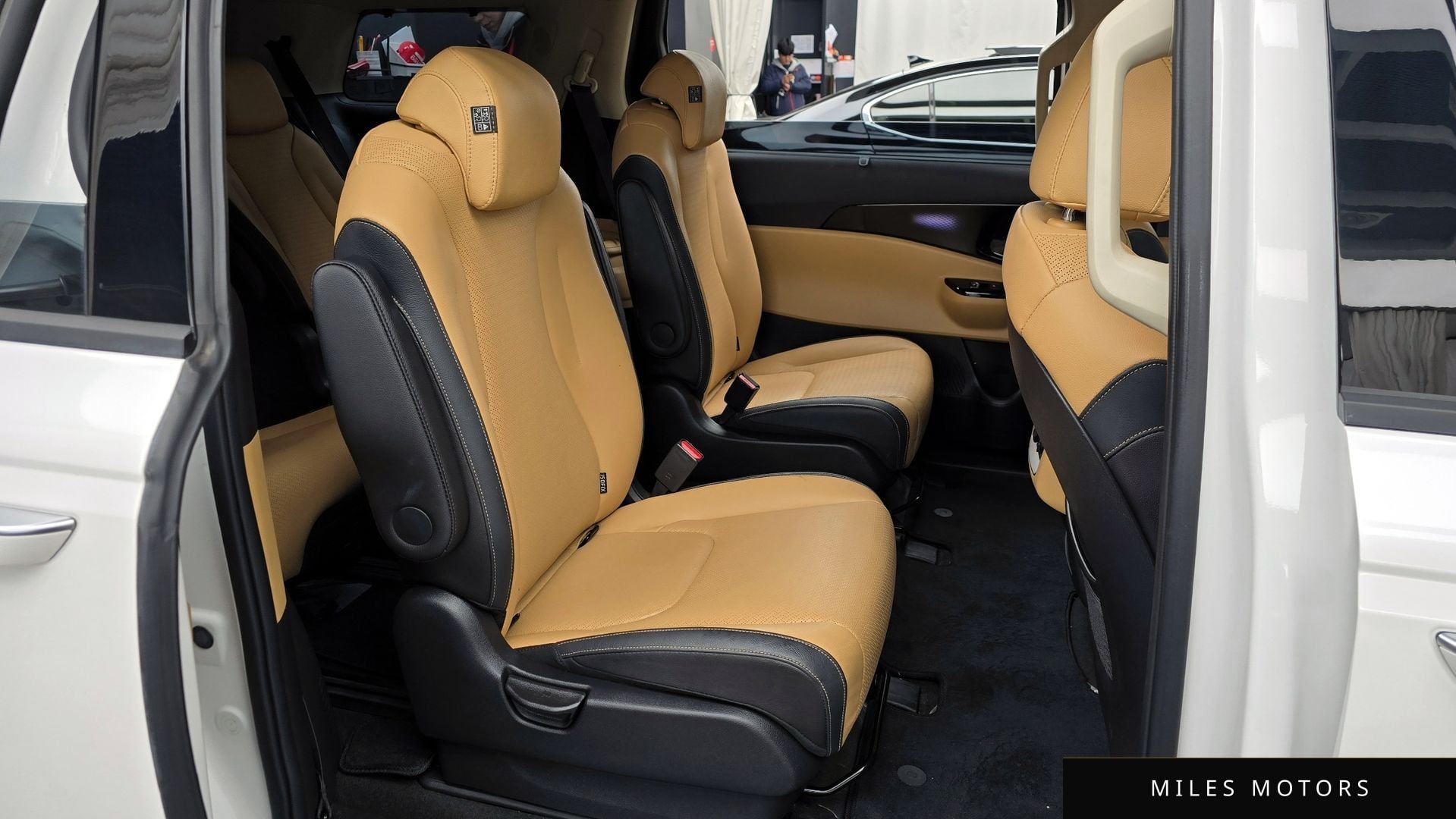 Kia Carnival 2023 — миниатюра 12