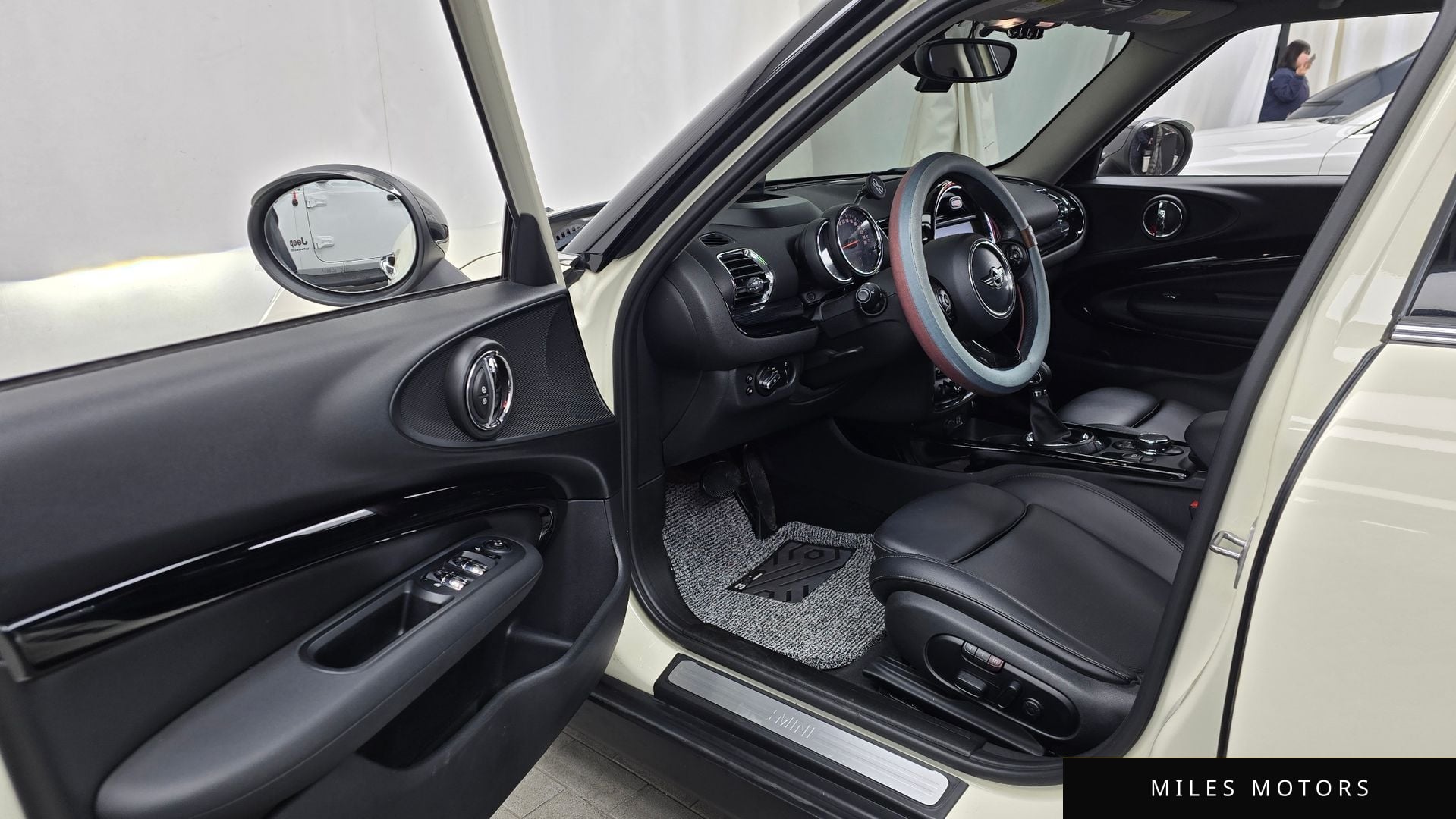 MINI Clubman 2017 — миниатюра 10