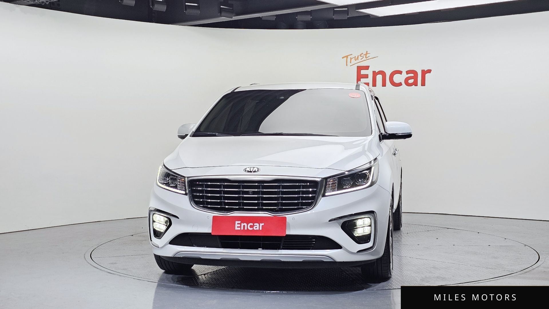 Kia Canival 2020 — миниатюра 3