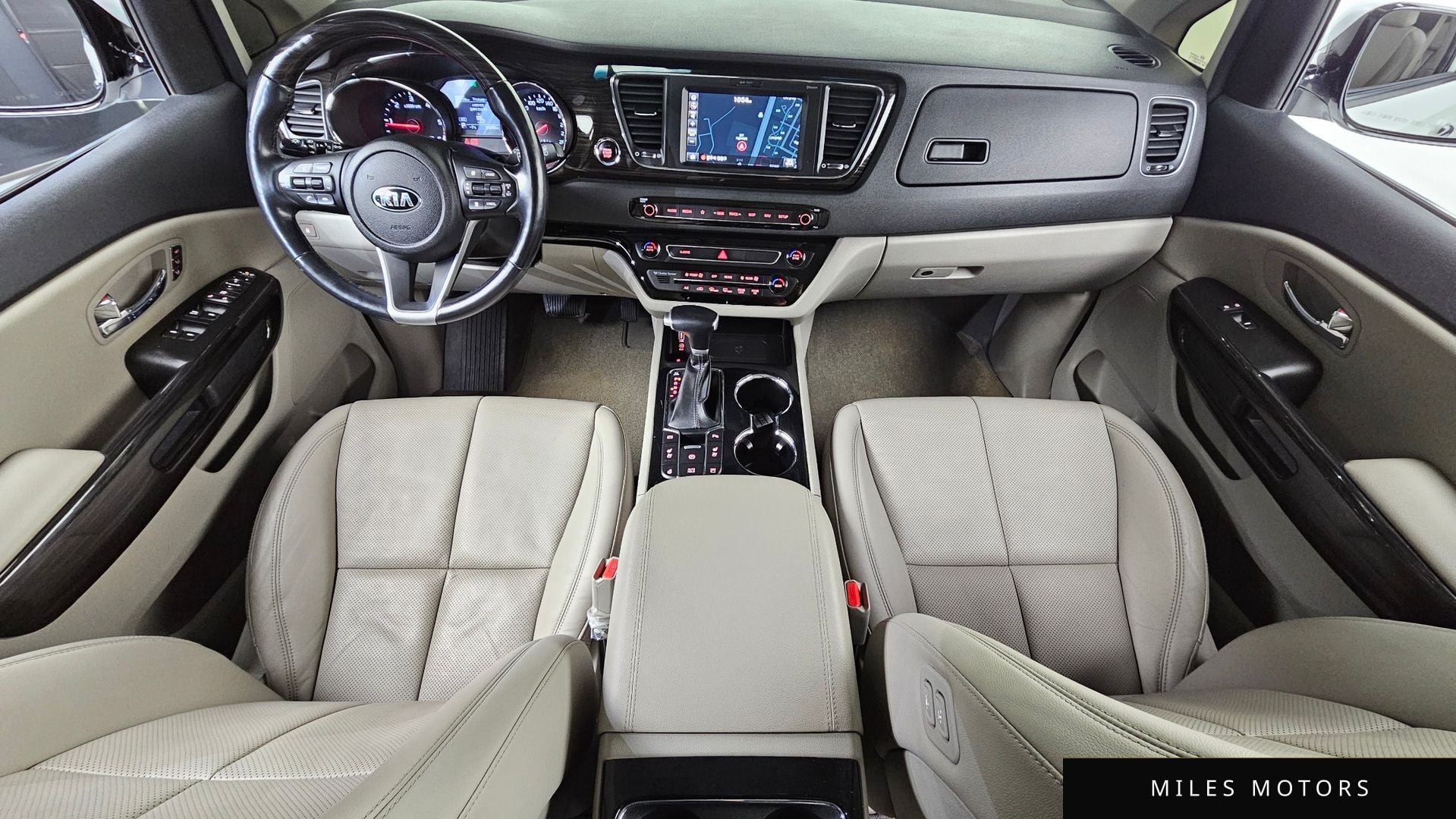 Kia Canival 2020 — миниатюра 7
