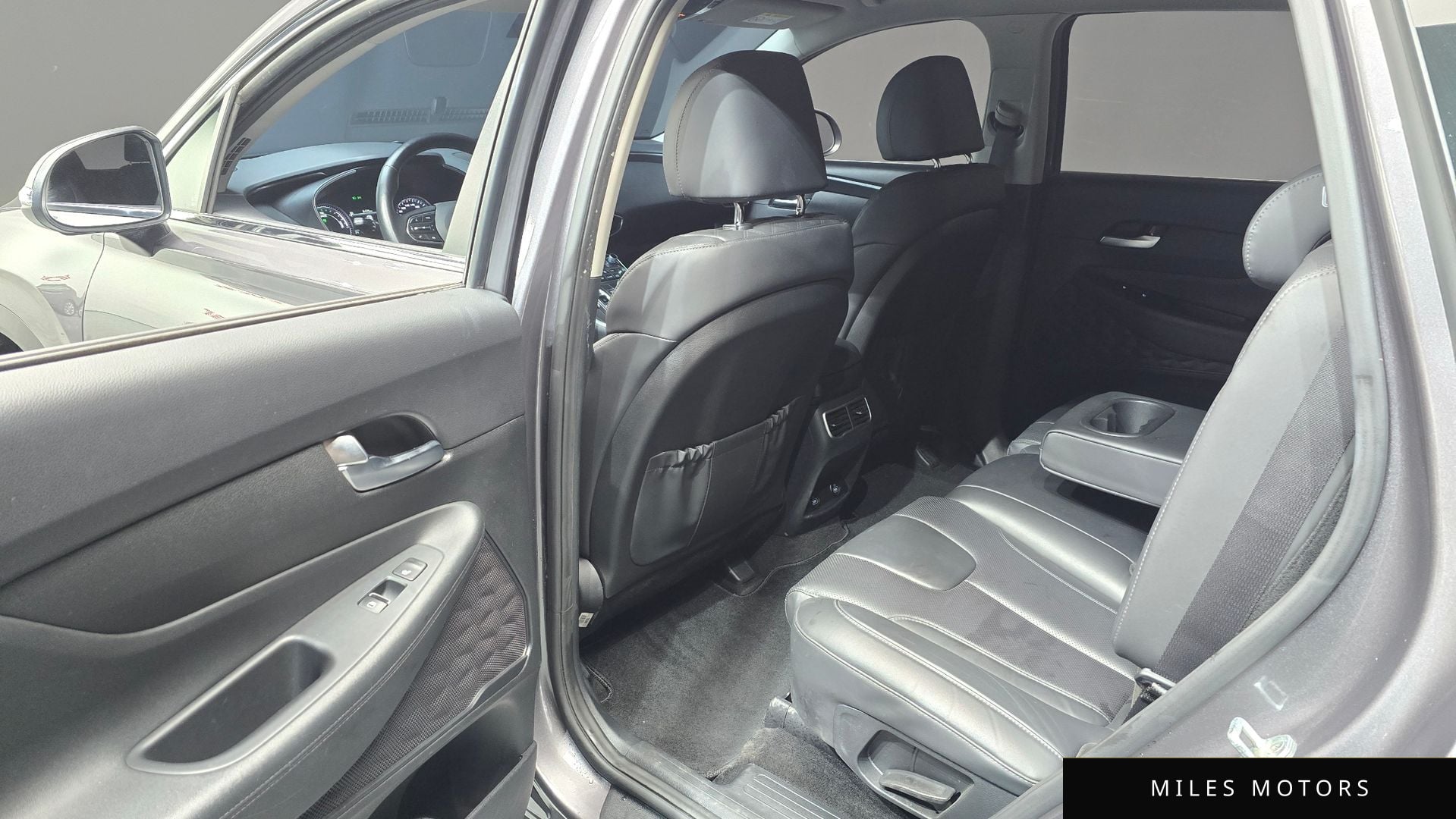 Hyundai Santafe 2022 — миниатюра 11