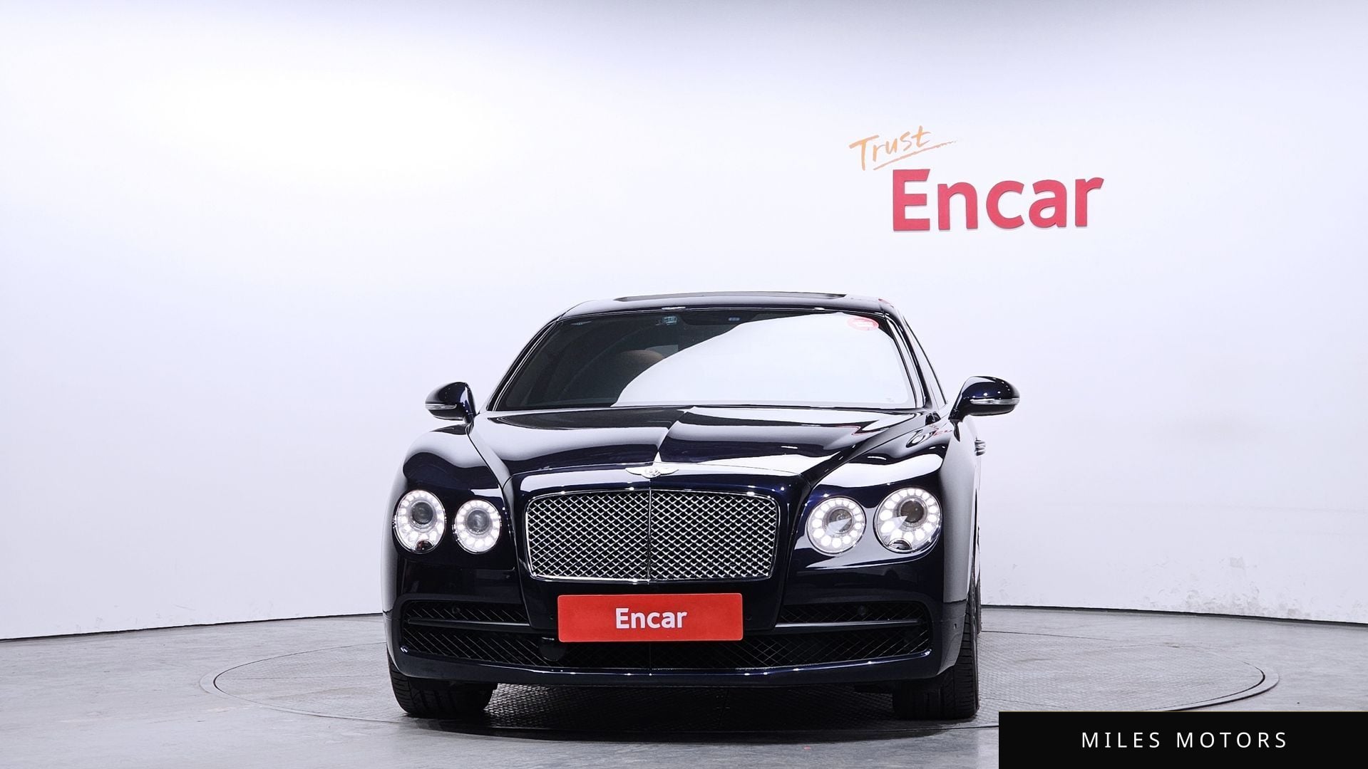 Bentley 플라잉스퍼 2018 — миниатюра 3