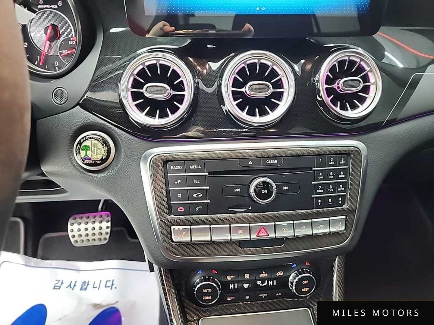 Mercedes-Benz GLA-Class X156 2018 — миниатюра 10